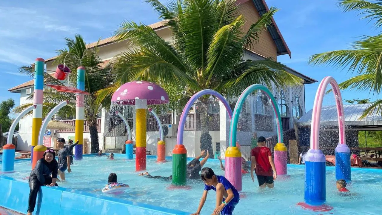 Quinara Al-Safir Resort