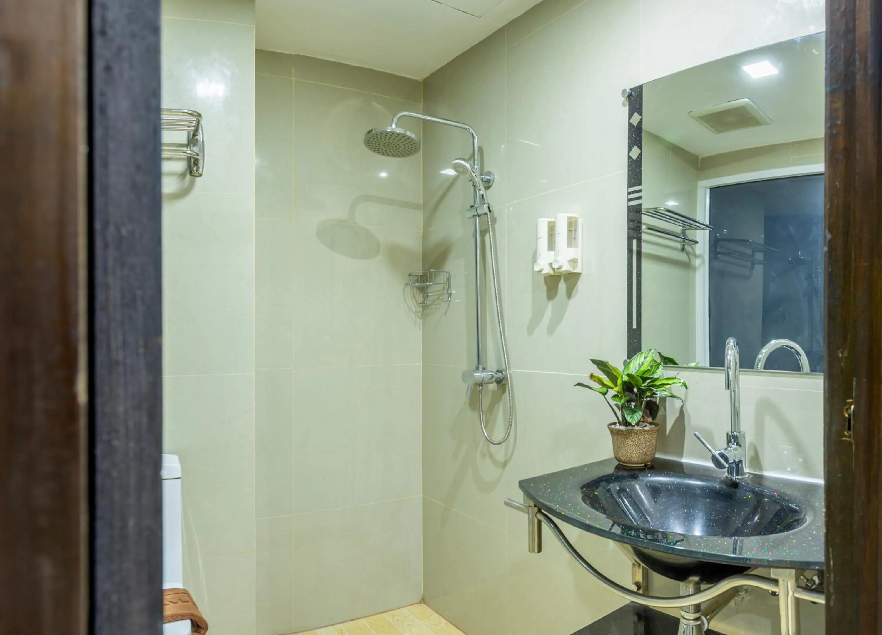 Shower in Jomtien Sands Residence