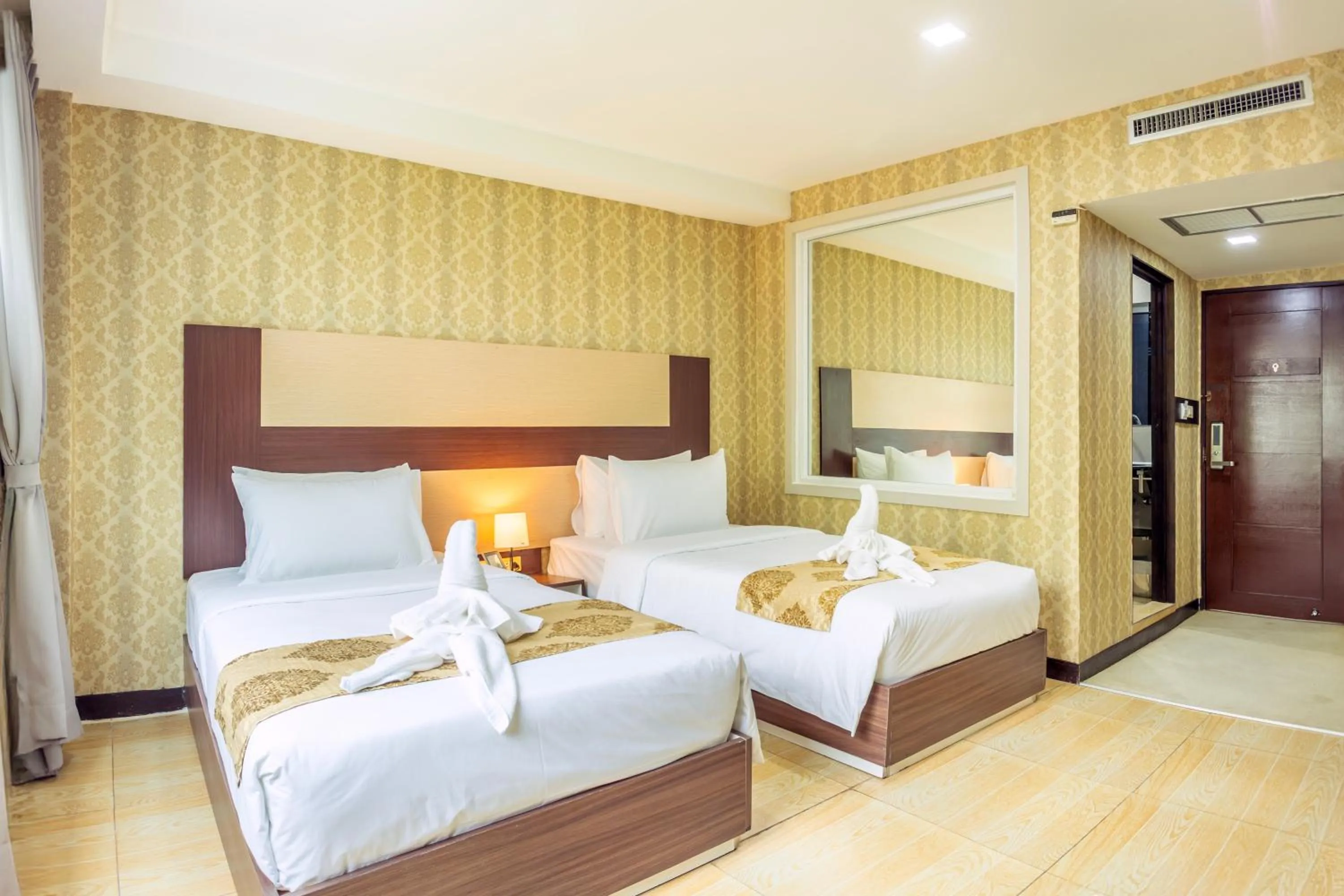 Bed in Jomtien Sands Residence