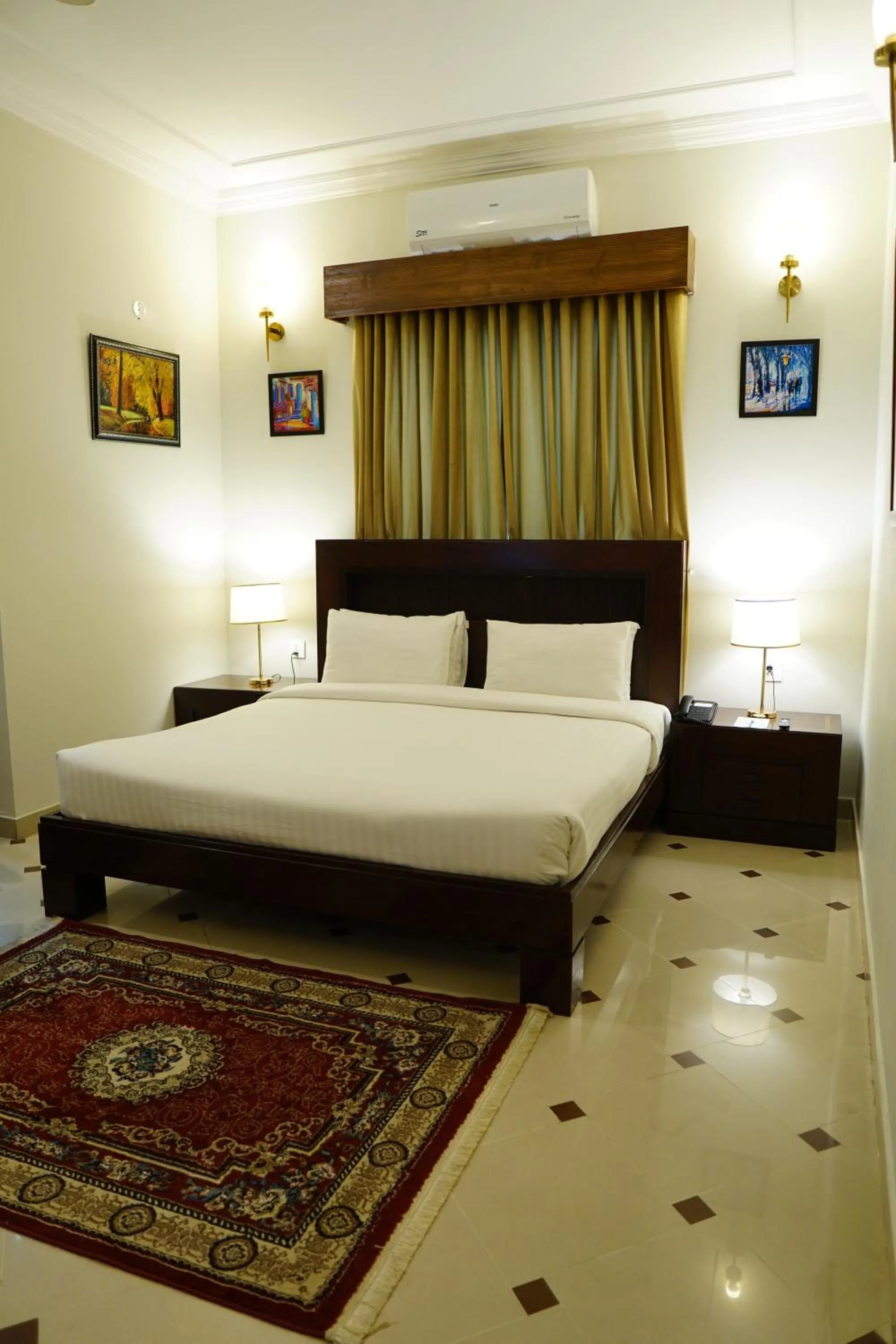Bedroom, Bed in Sofital Hotel