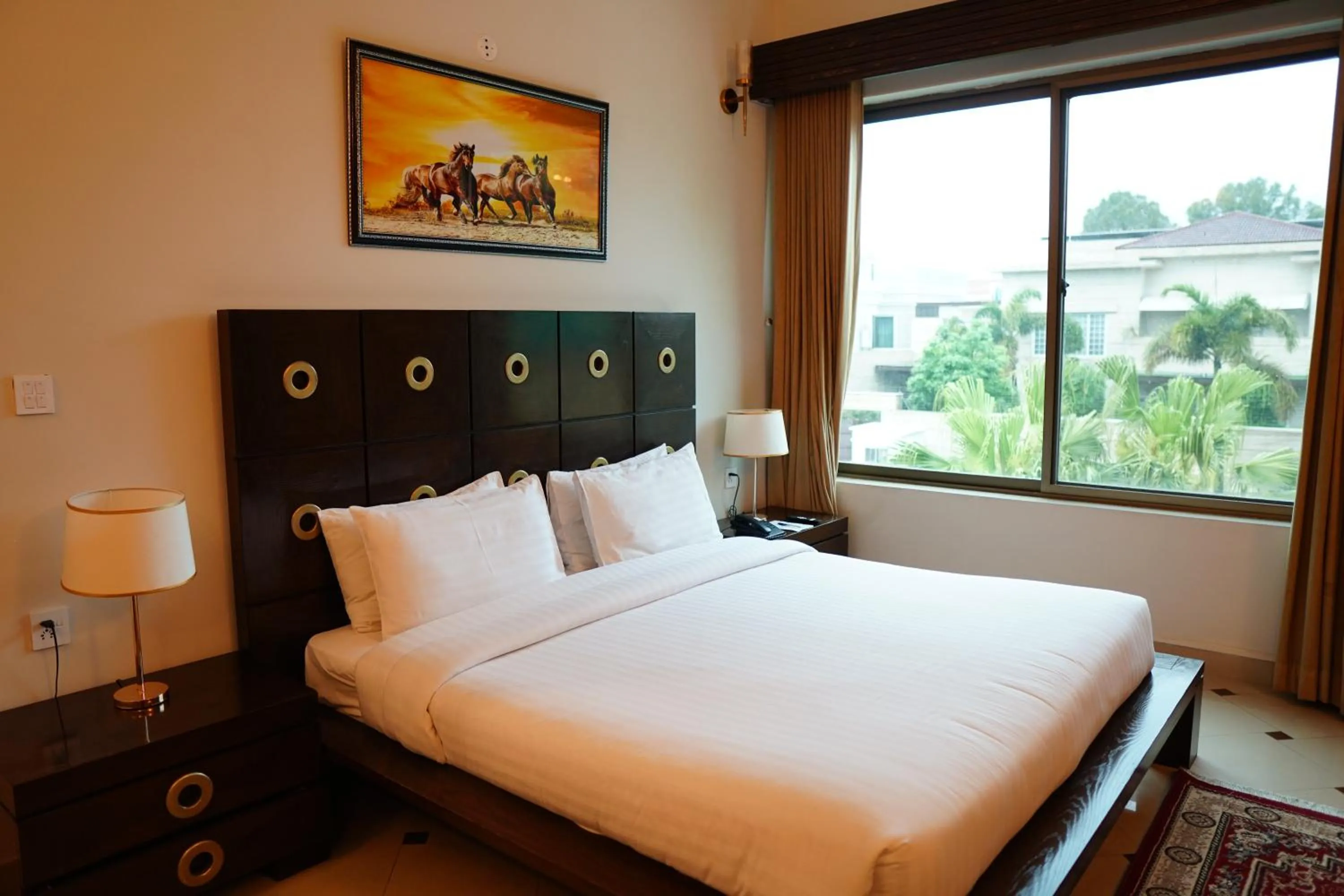 Bedroom, Bed in Sofital Hotel
