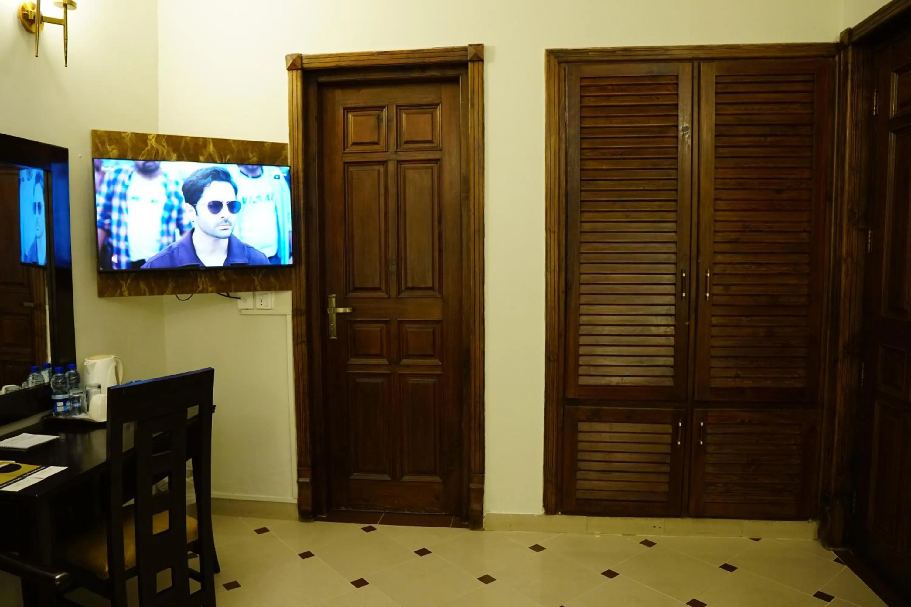 TV and multimedia in Sofital Hotel