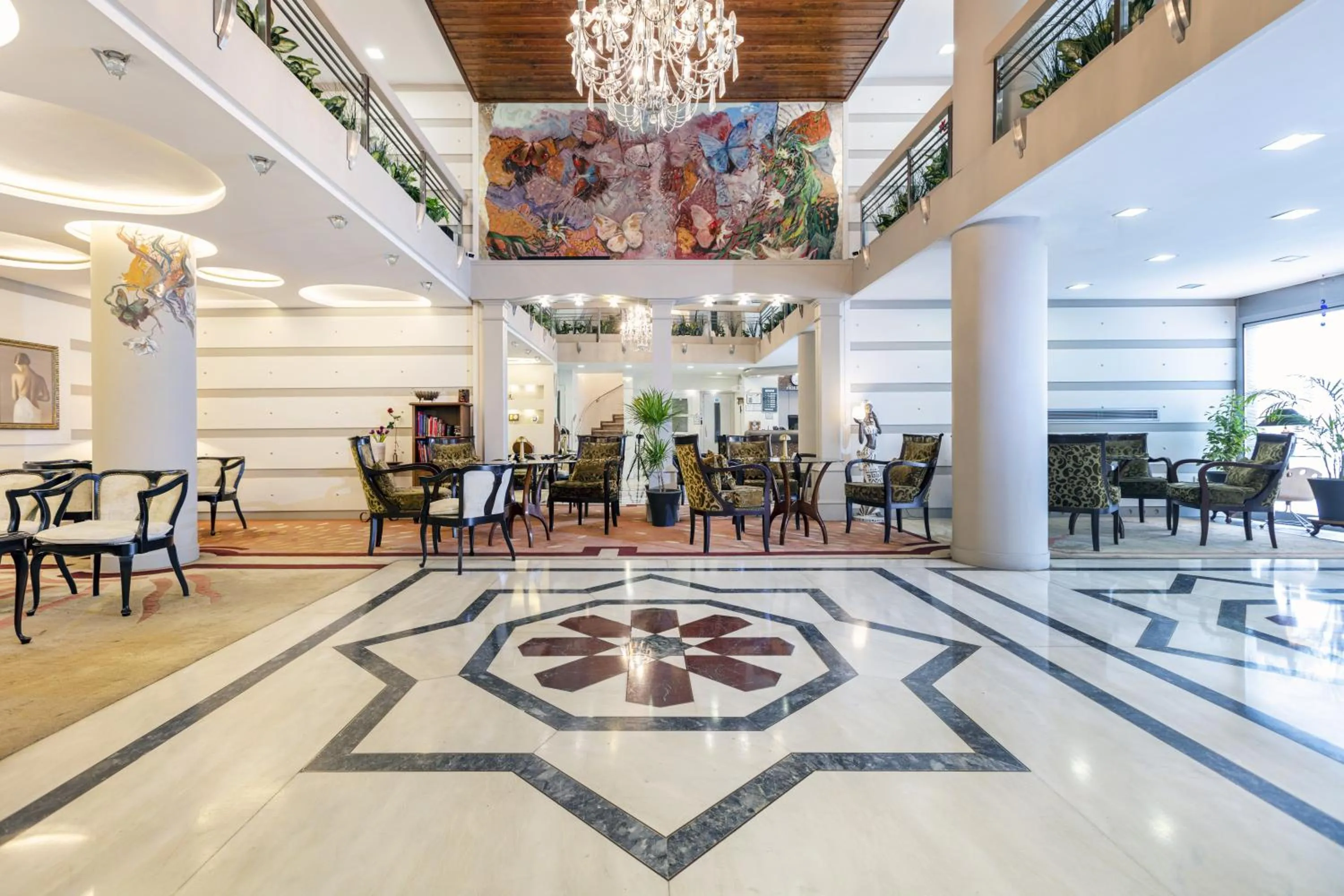 Lobby or reception in OTEL KÂYA