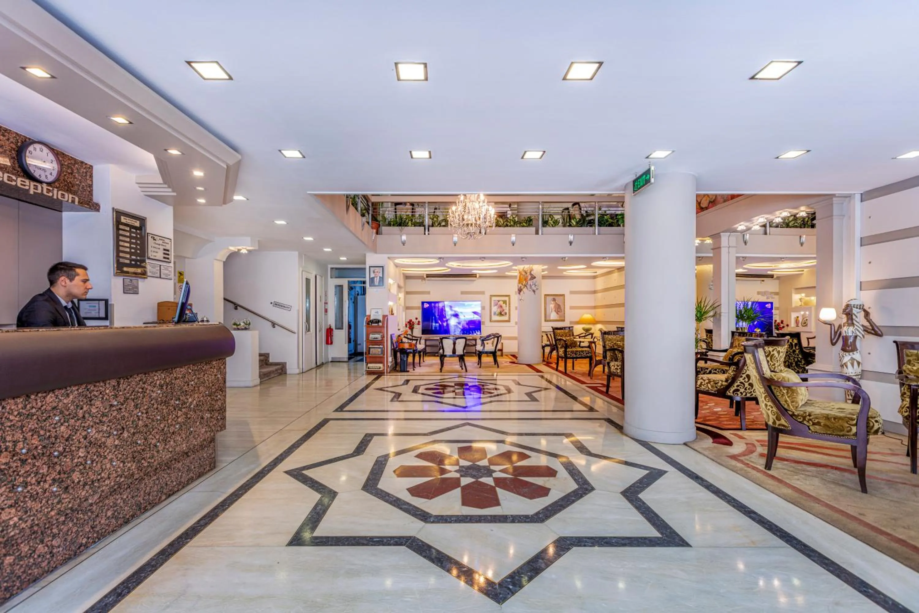 Lobby or reception in OTEL KÂYA