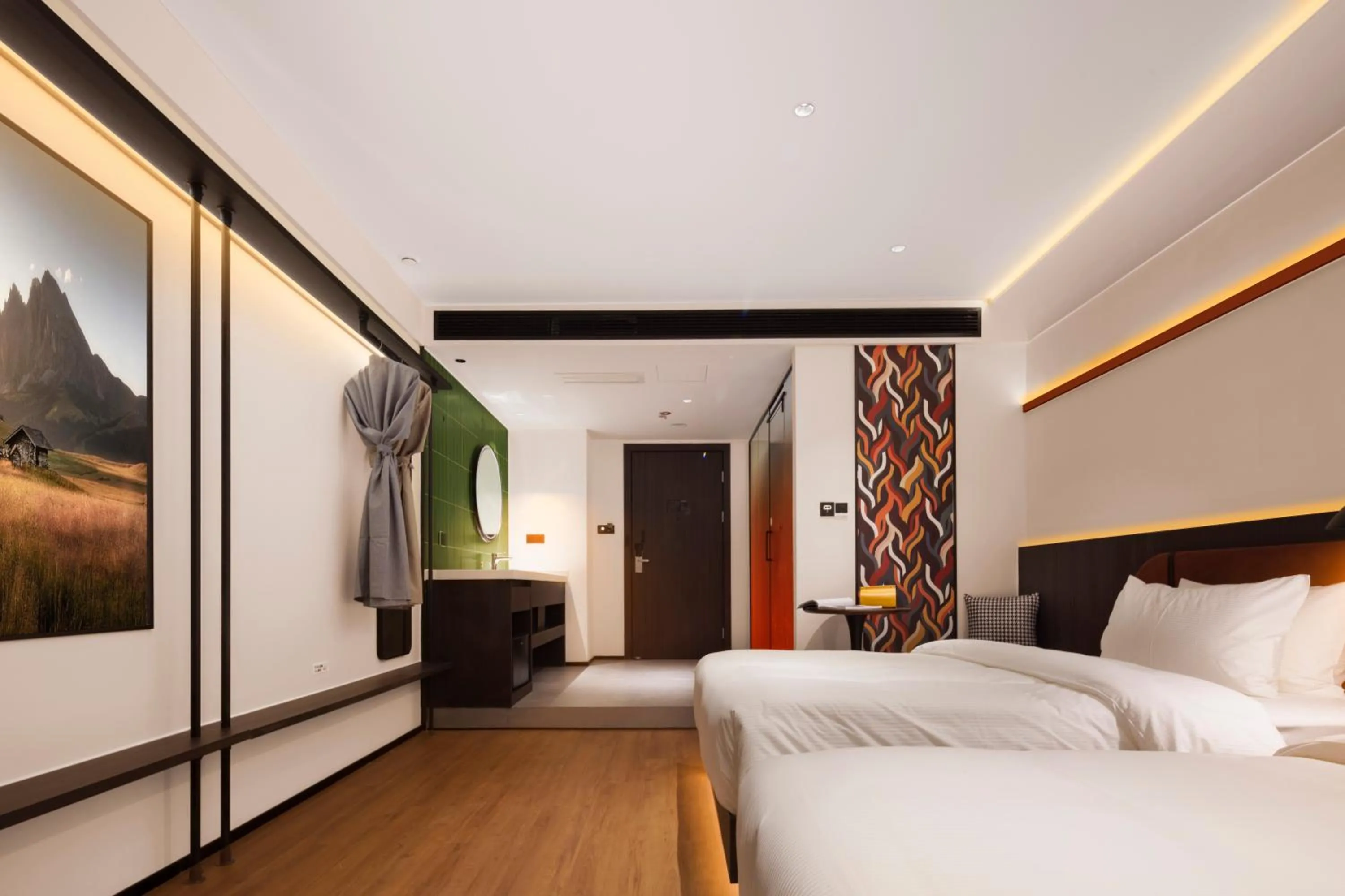 Family Room in Mcsrh Hotel-ChongQing Jiefangbei Pedestrian Street