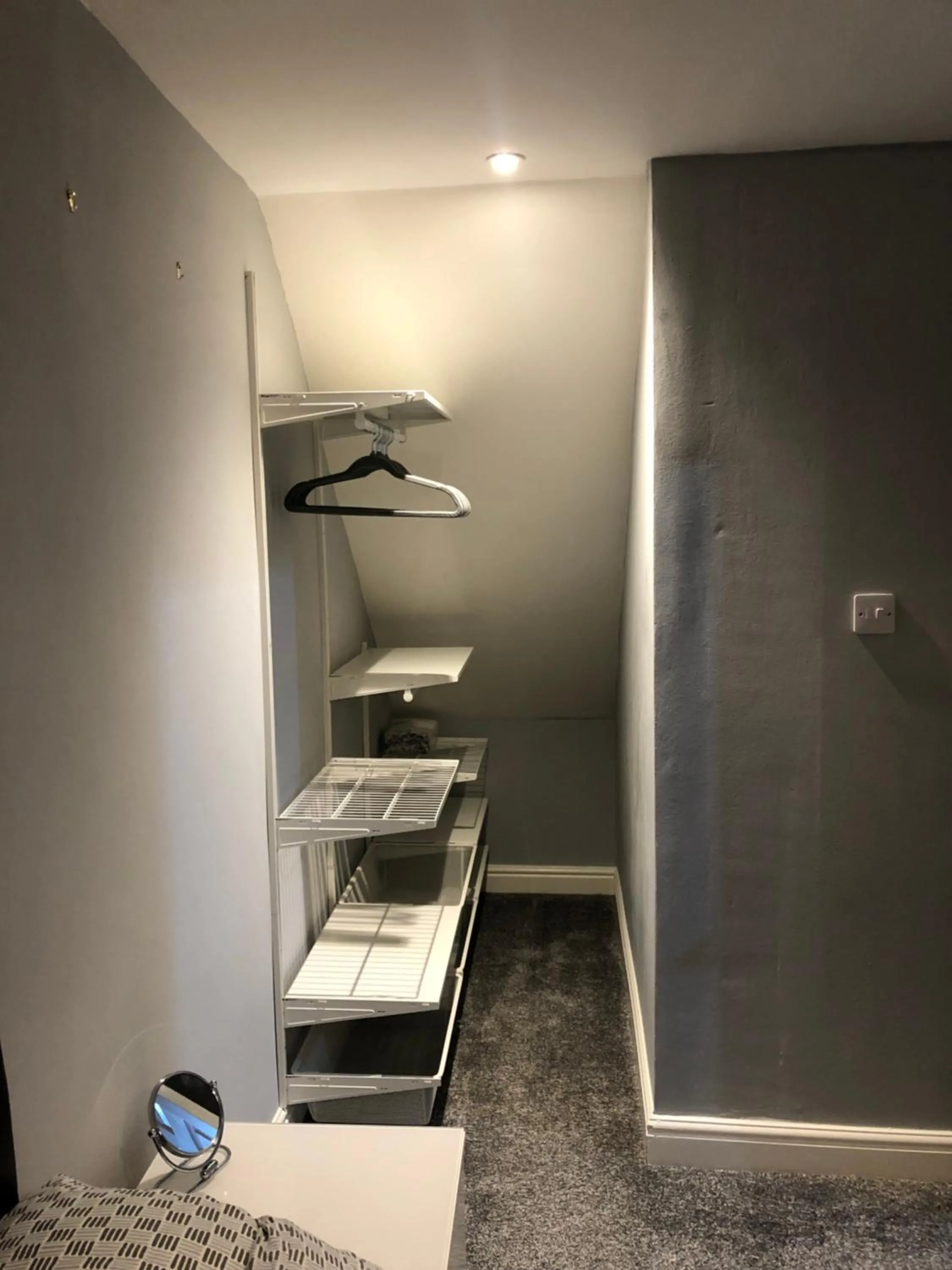Captivating 1-Bed Apartment in Hednesford