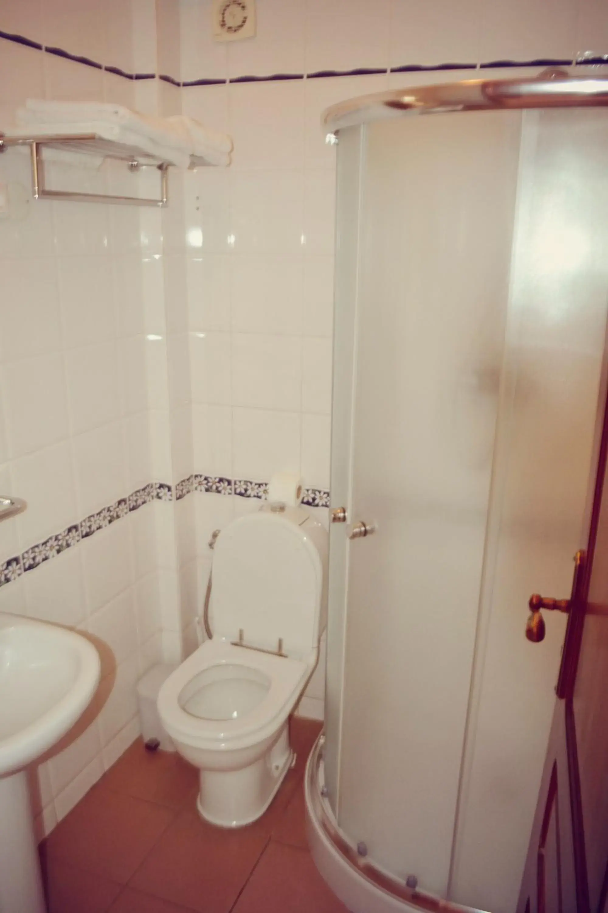 Twin Room - single occupancy in Residencial Cosmos Twin Room - single occupancy in Residencial Cosmos