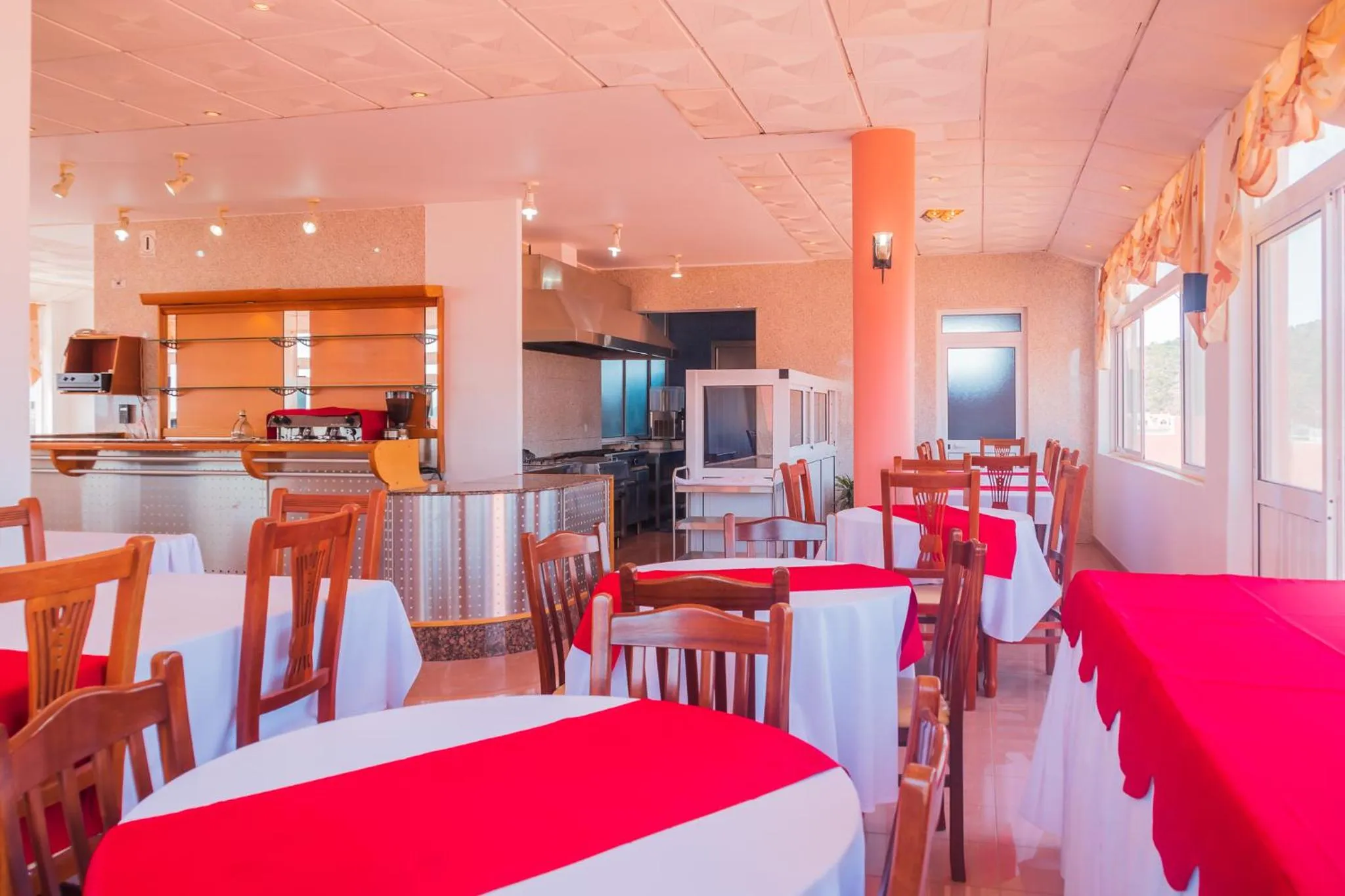 Restaurant/places to eat in Residencial Cosmos