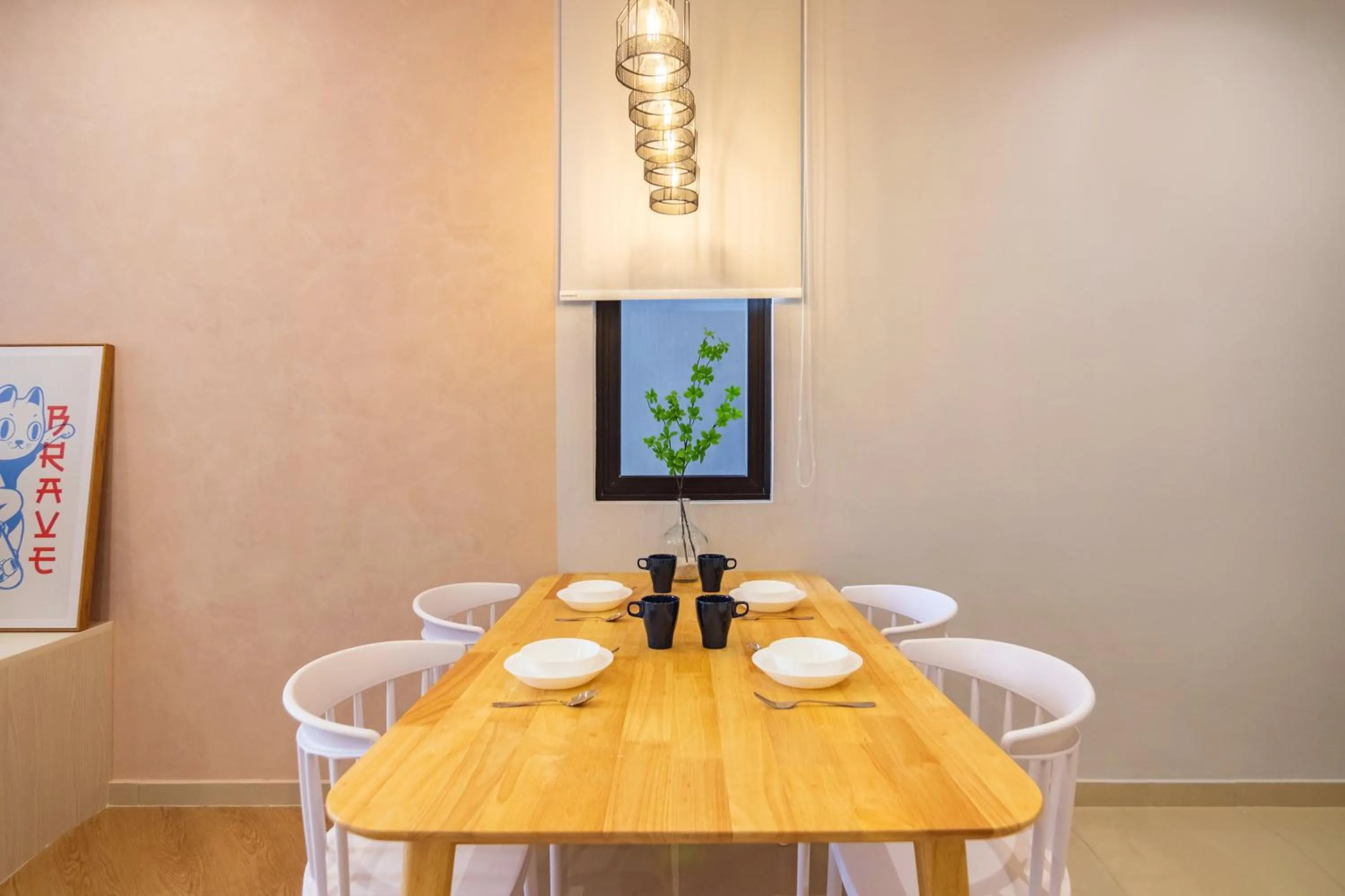 Dining area in Iconic Regency by Stellar ALV