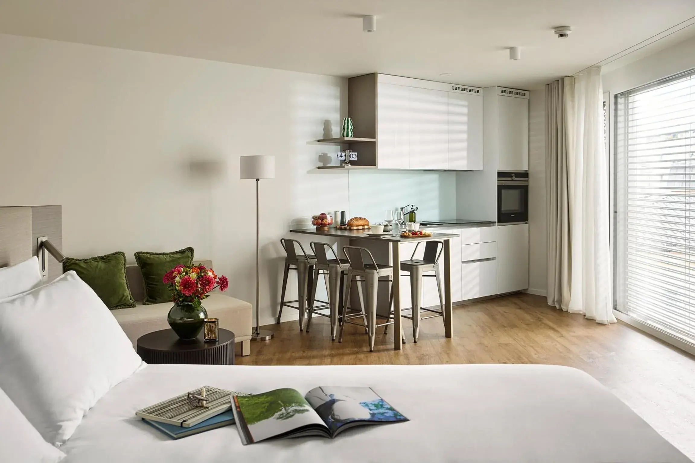 Base Geneva Base Geneva