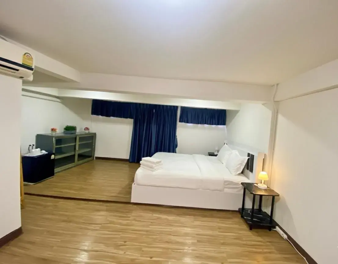 Bed in 3 Laan House Bed in 3 Laan House