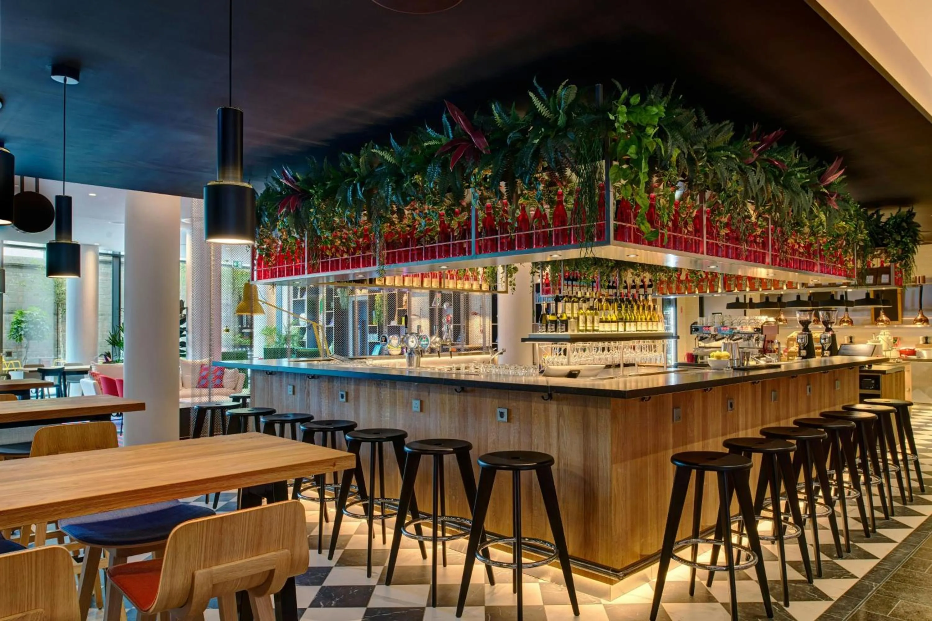 Restaurant/places to eat in citizenM Dublin St Patrick's