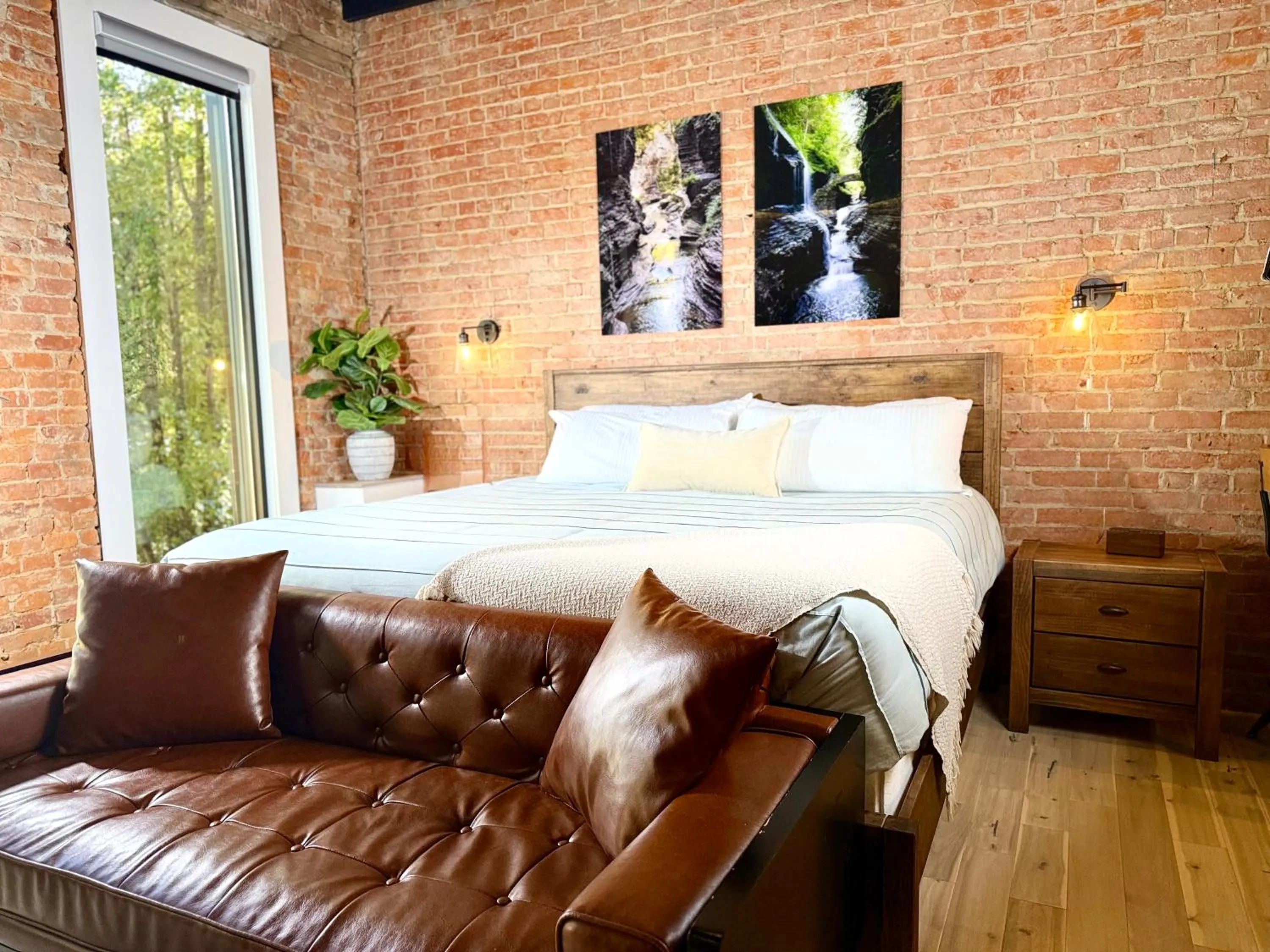 The Benjamin Hotel