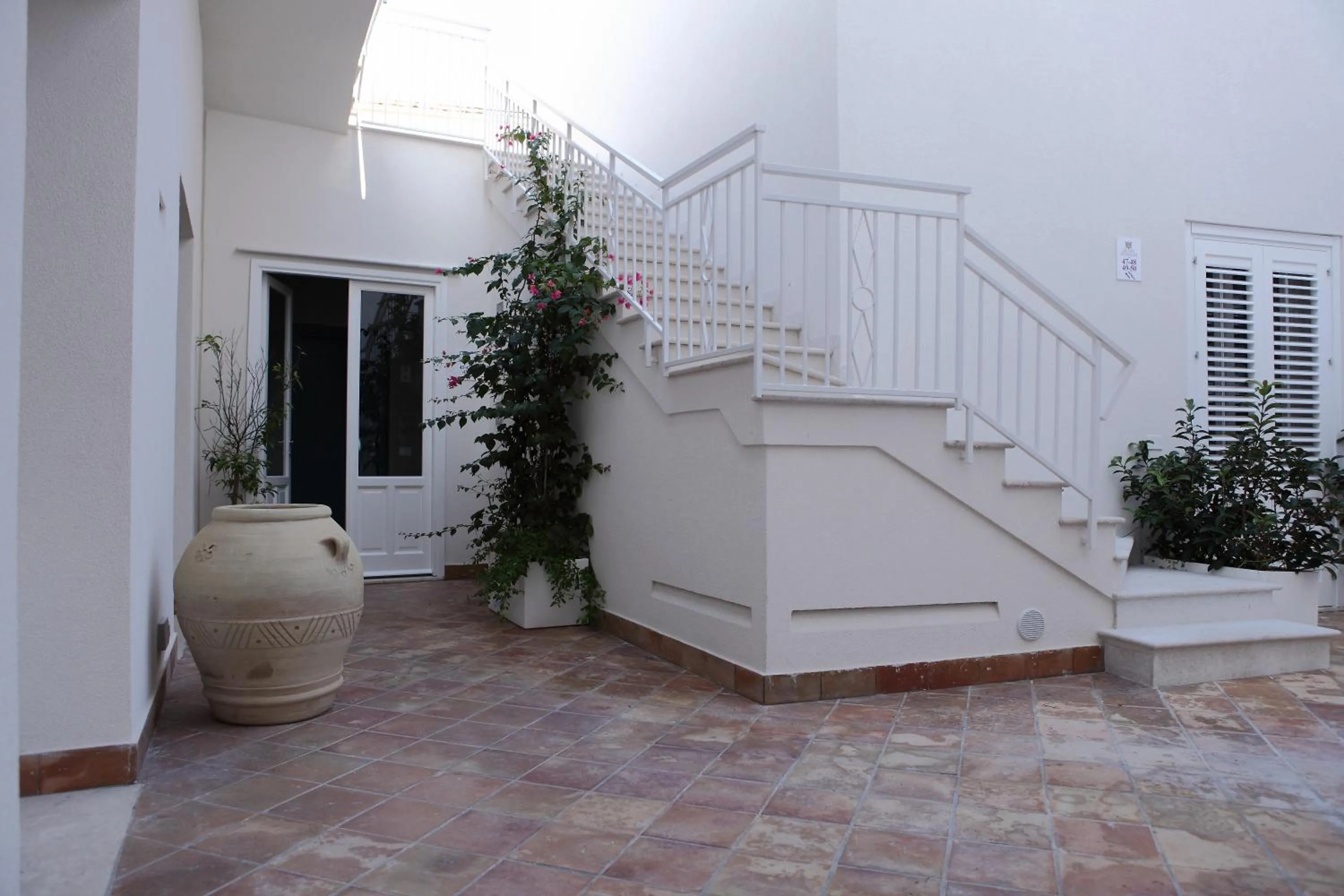 Decorative detail in Aegusa Hotel