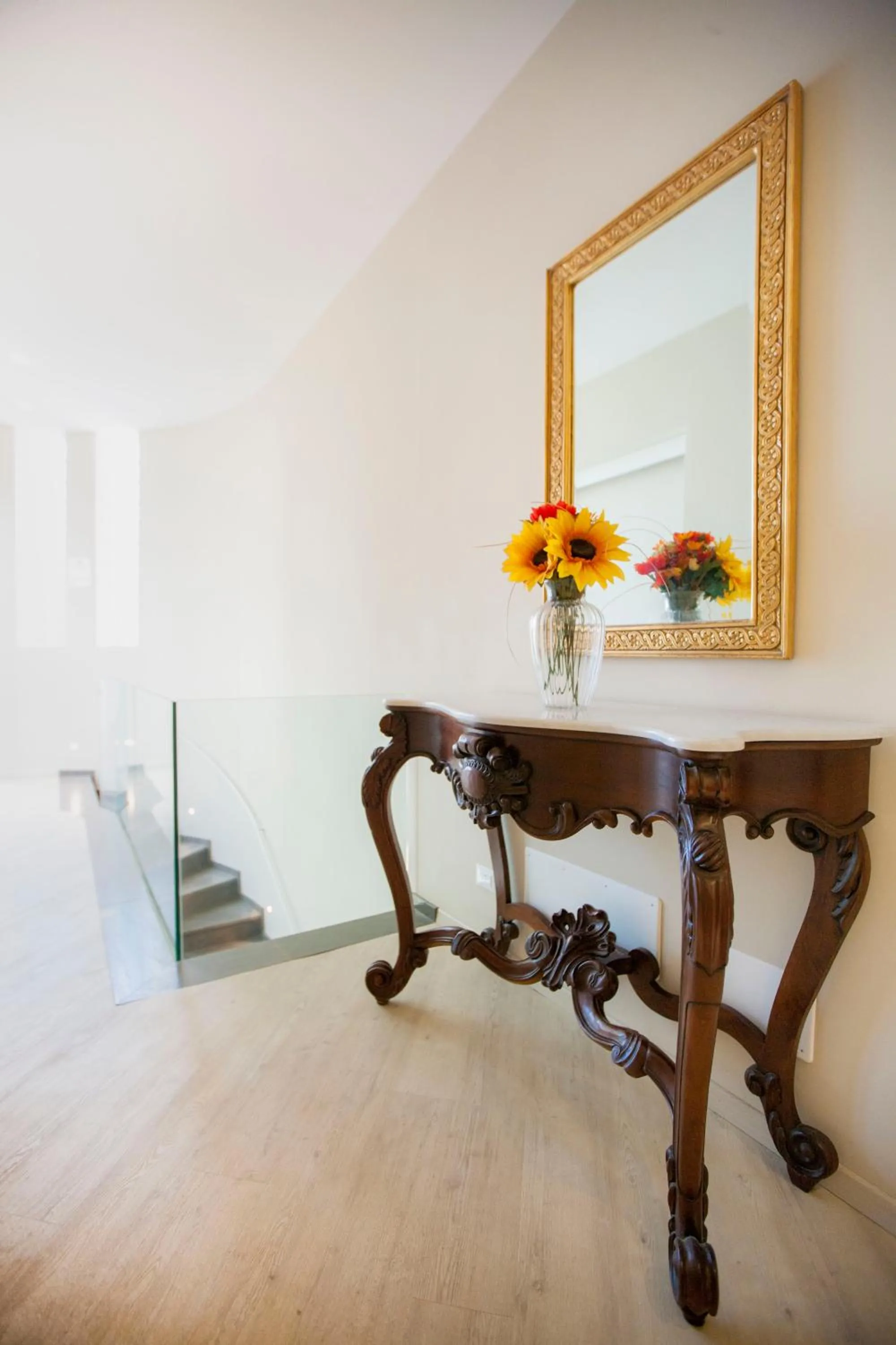 Decorative detail in Aegusa Hotel