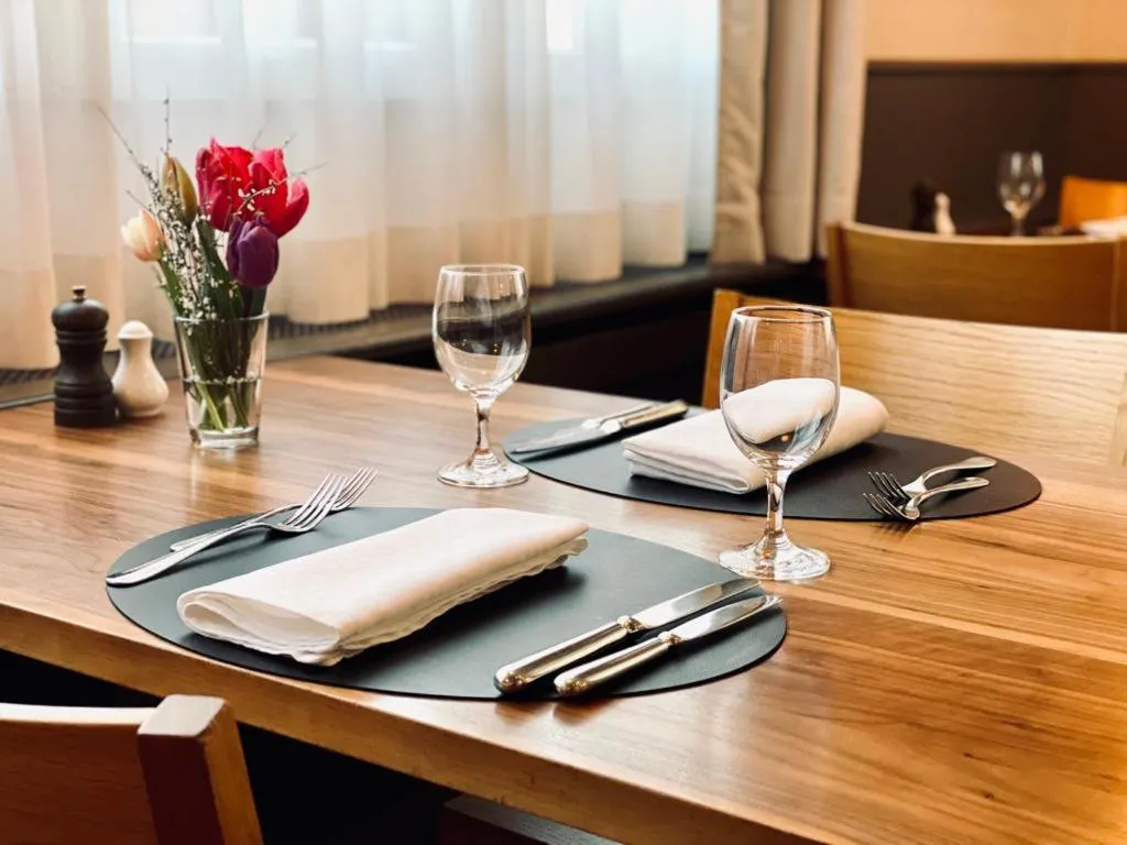 Restaurant/places to eat in Hotel Rössli