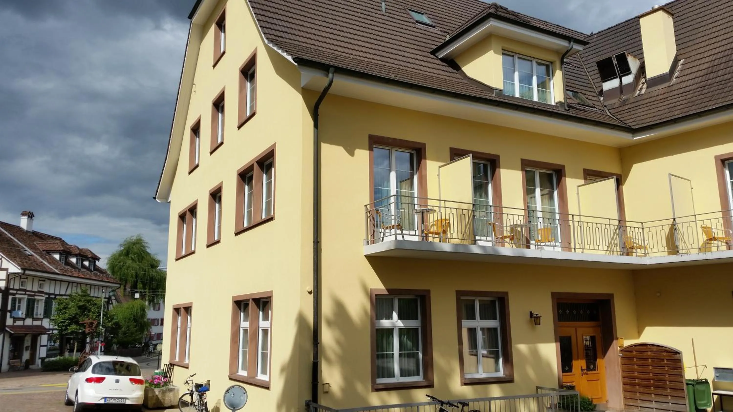 Property building in Hotel Rössli