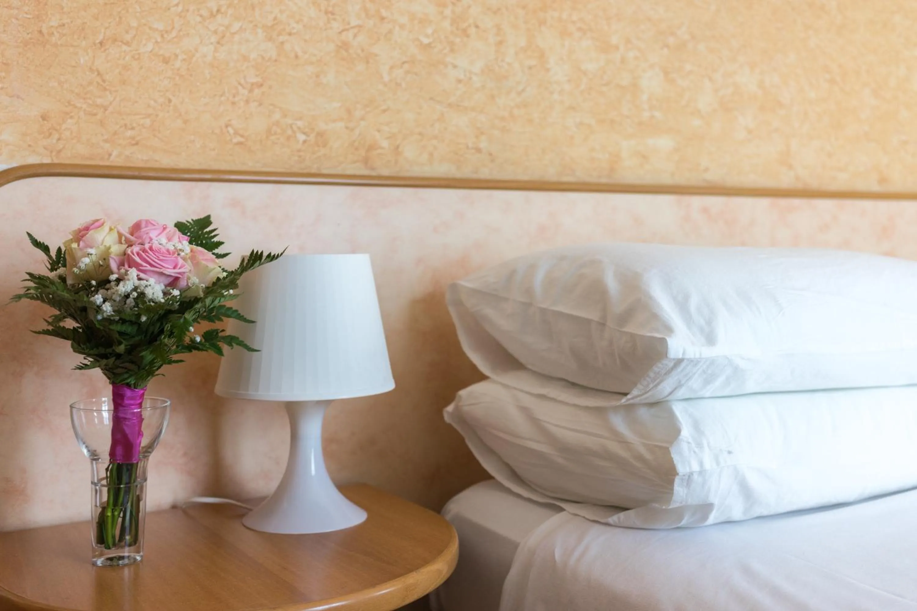 Bedroom, Bed in Regina Hotel e Ristorante