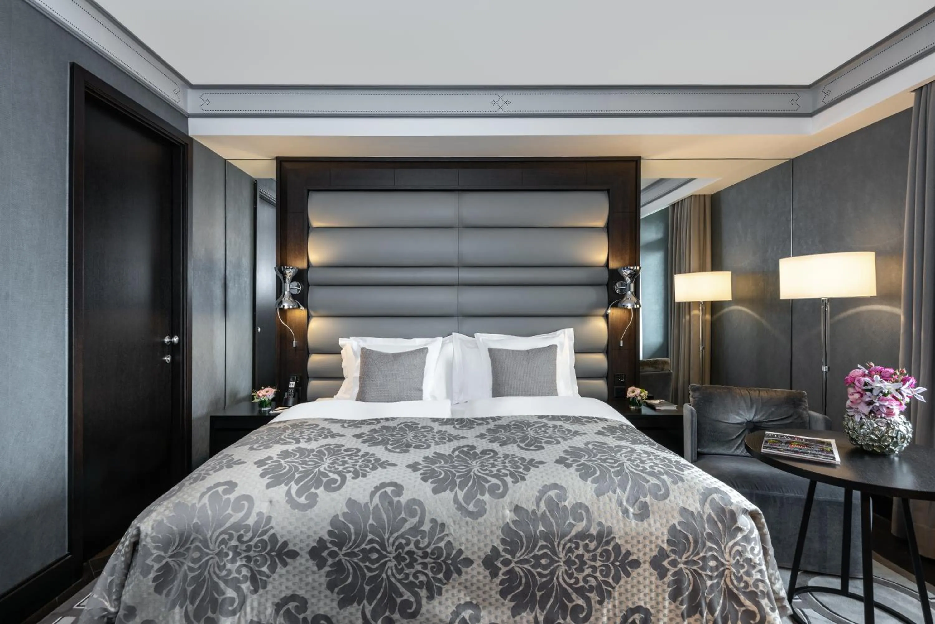 Bed in Royal Savoy Hotel & Spa