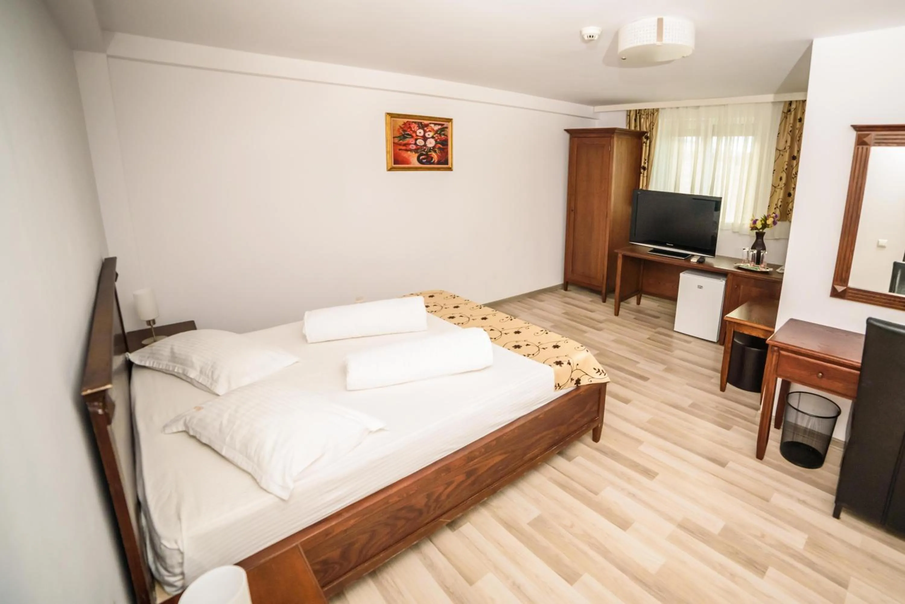Bed in Hotel Restaurant Elite