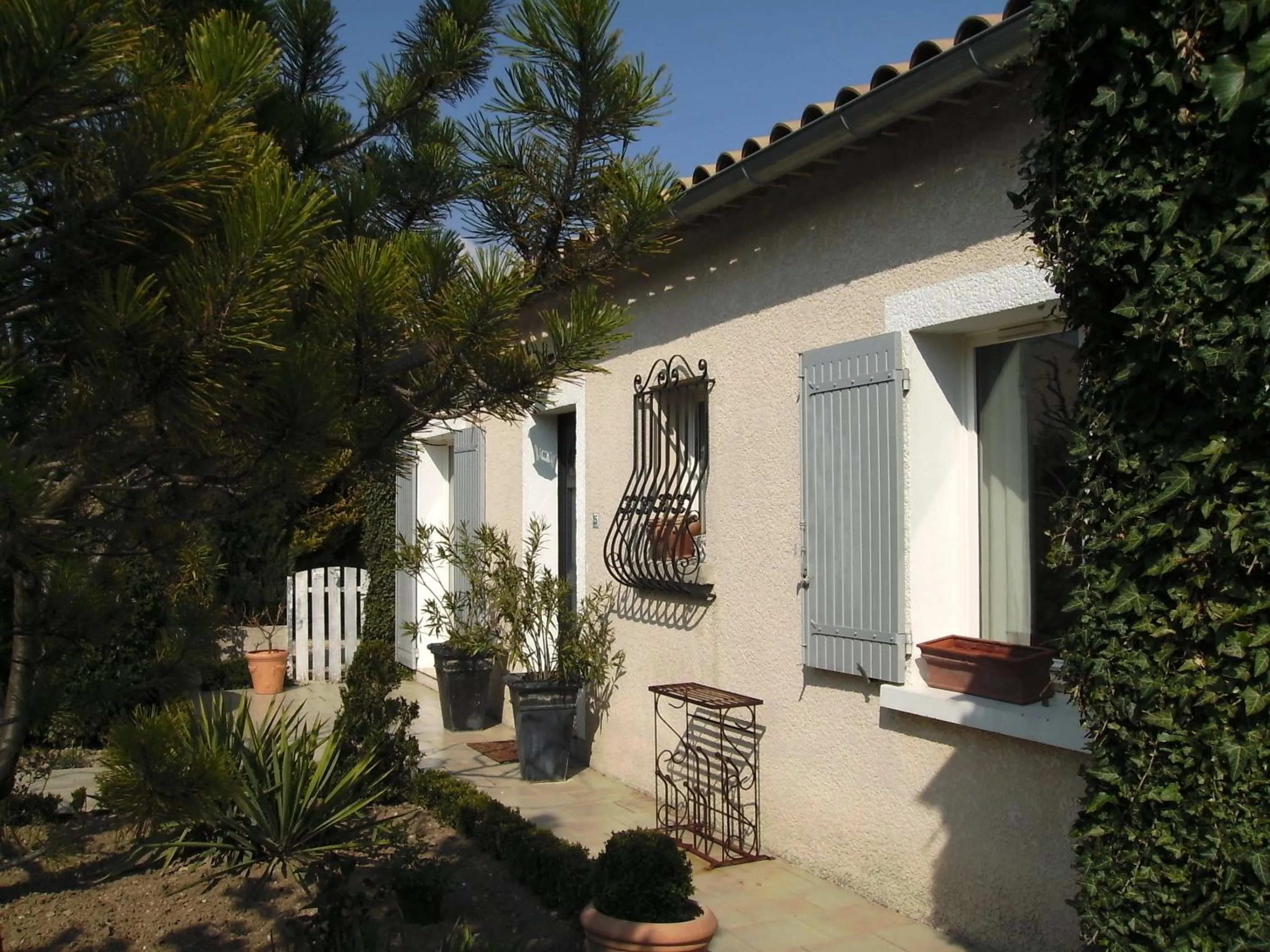 Facade/entrance in "Le Vent d'Étoile" B&B and Guesthouses