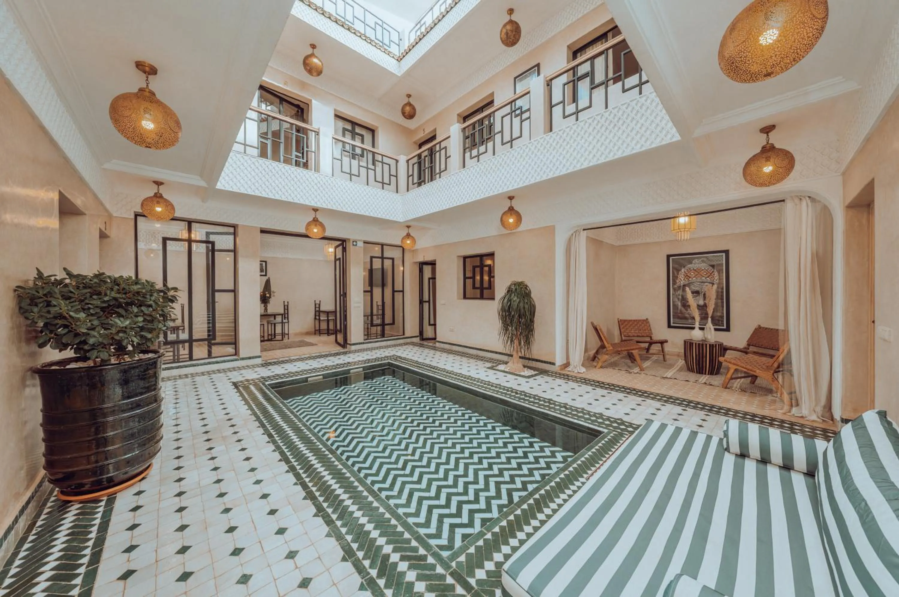 Riad Valentine