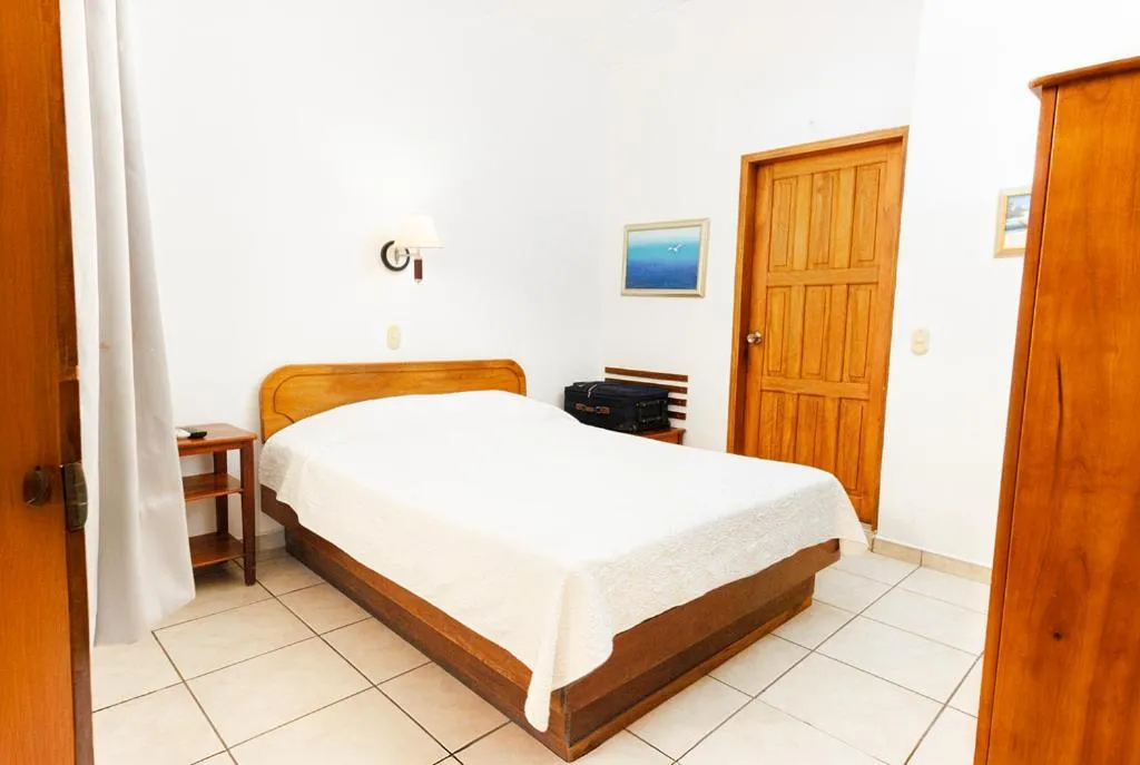 Hotel Playa Bonita Tela