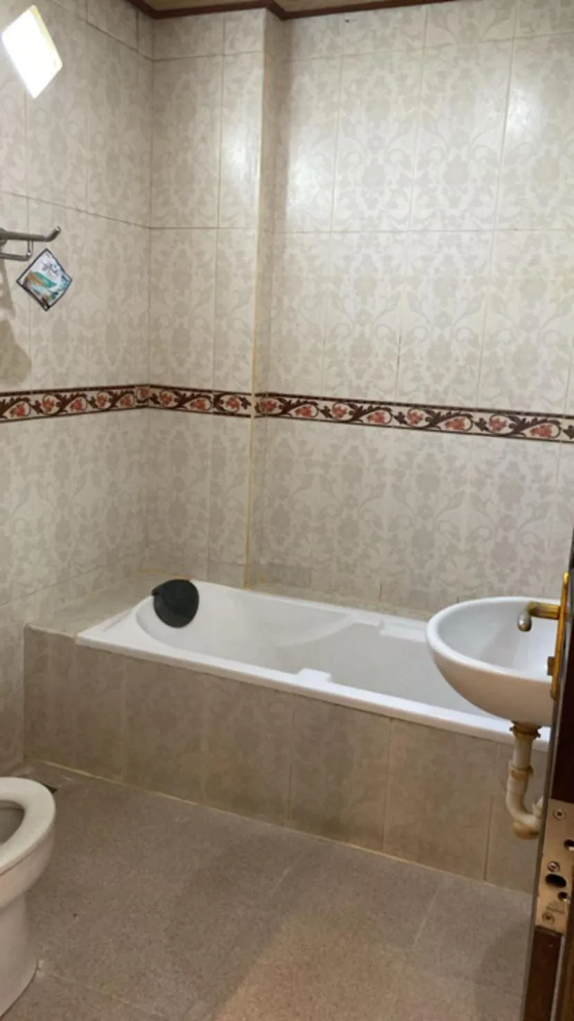 Shower in Gianyar Hotel