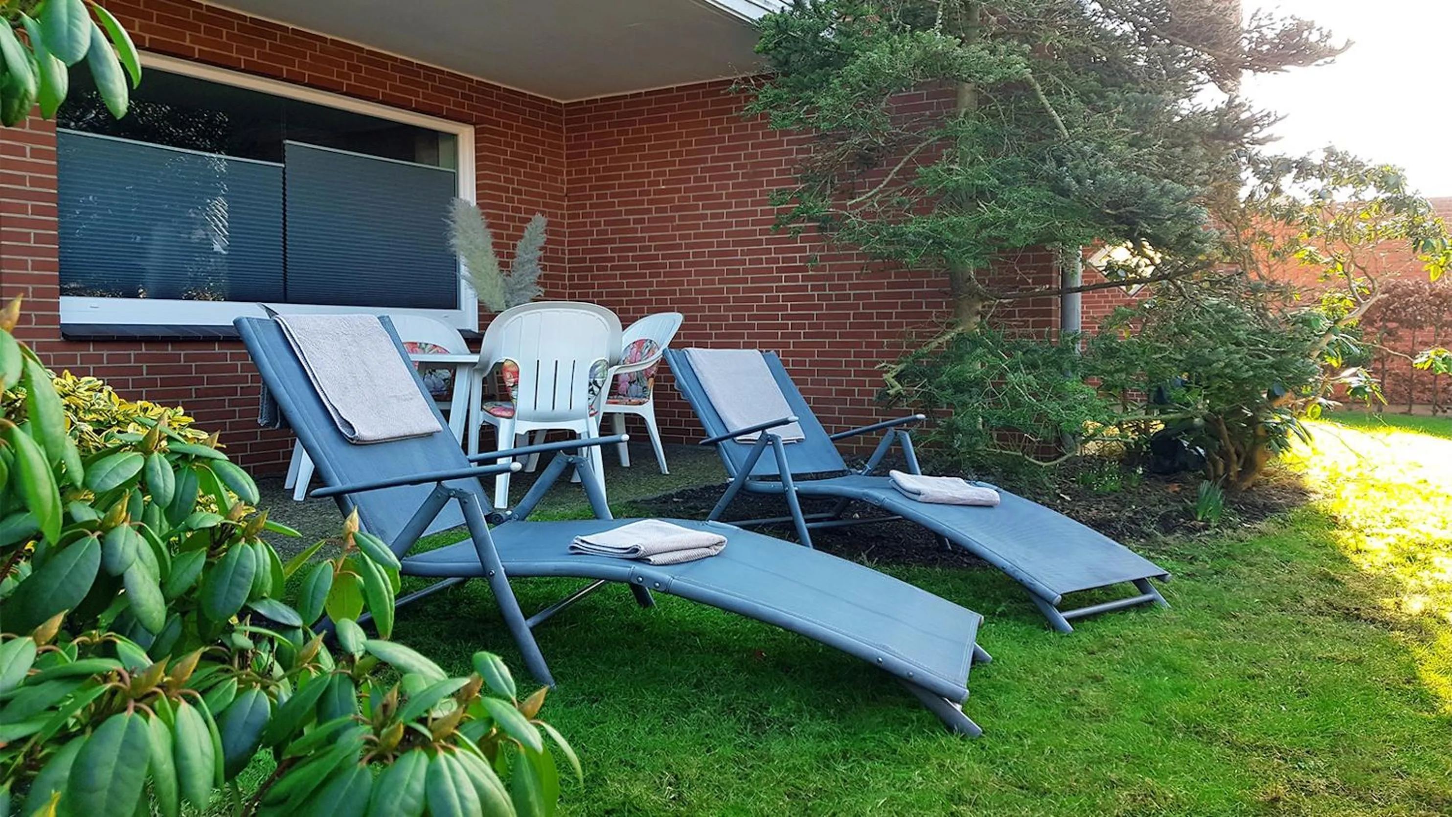 Garden in FeWo Aust EG