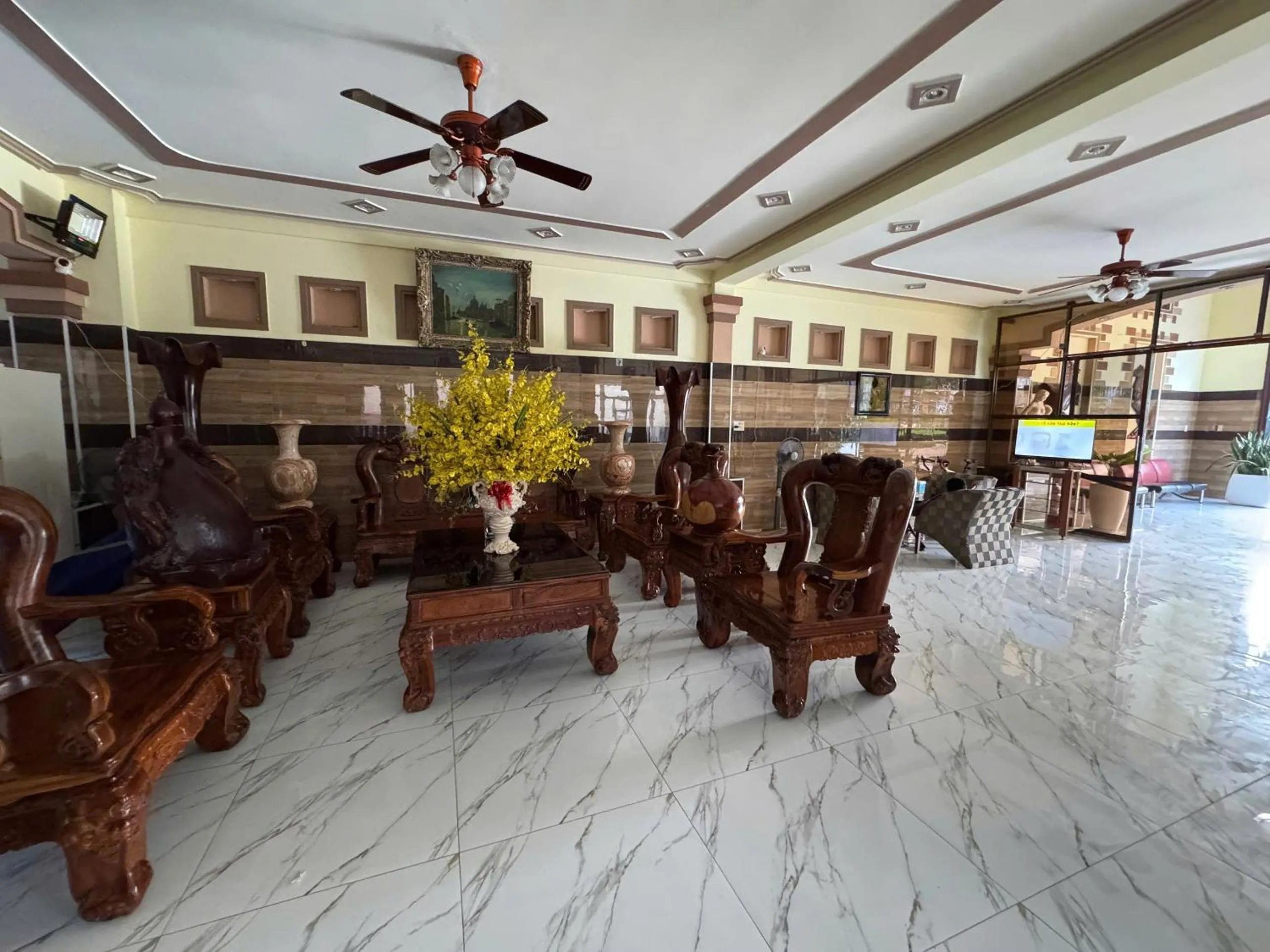 Ho Phong Hotel