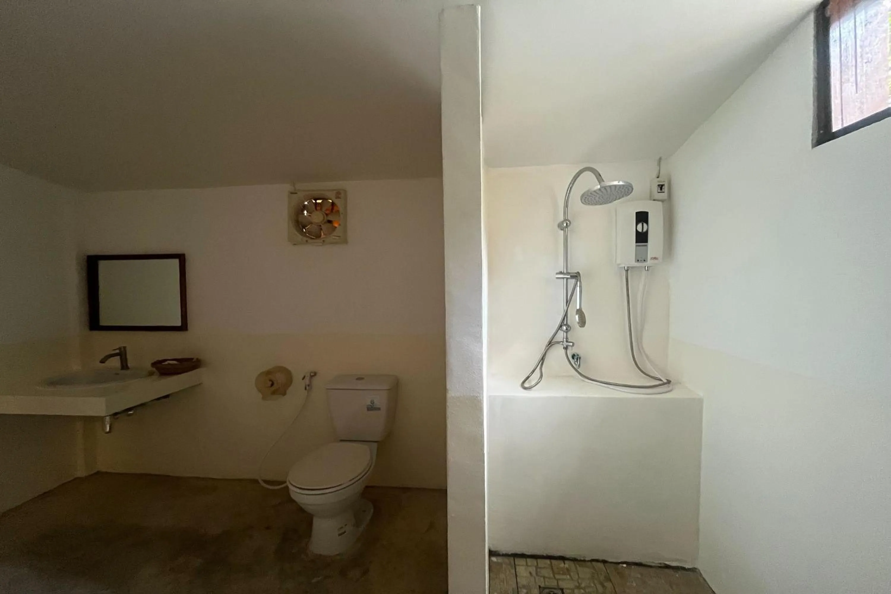 Bathroom in PAI Hillside Resort