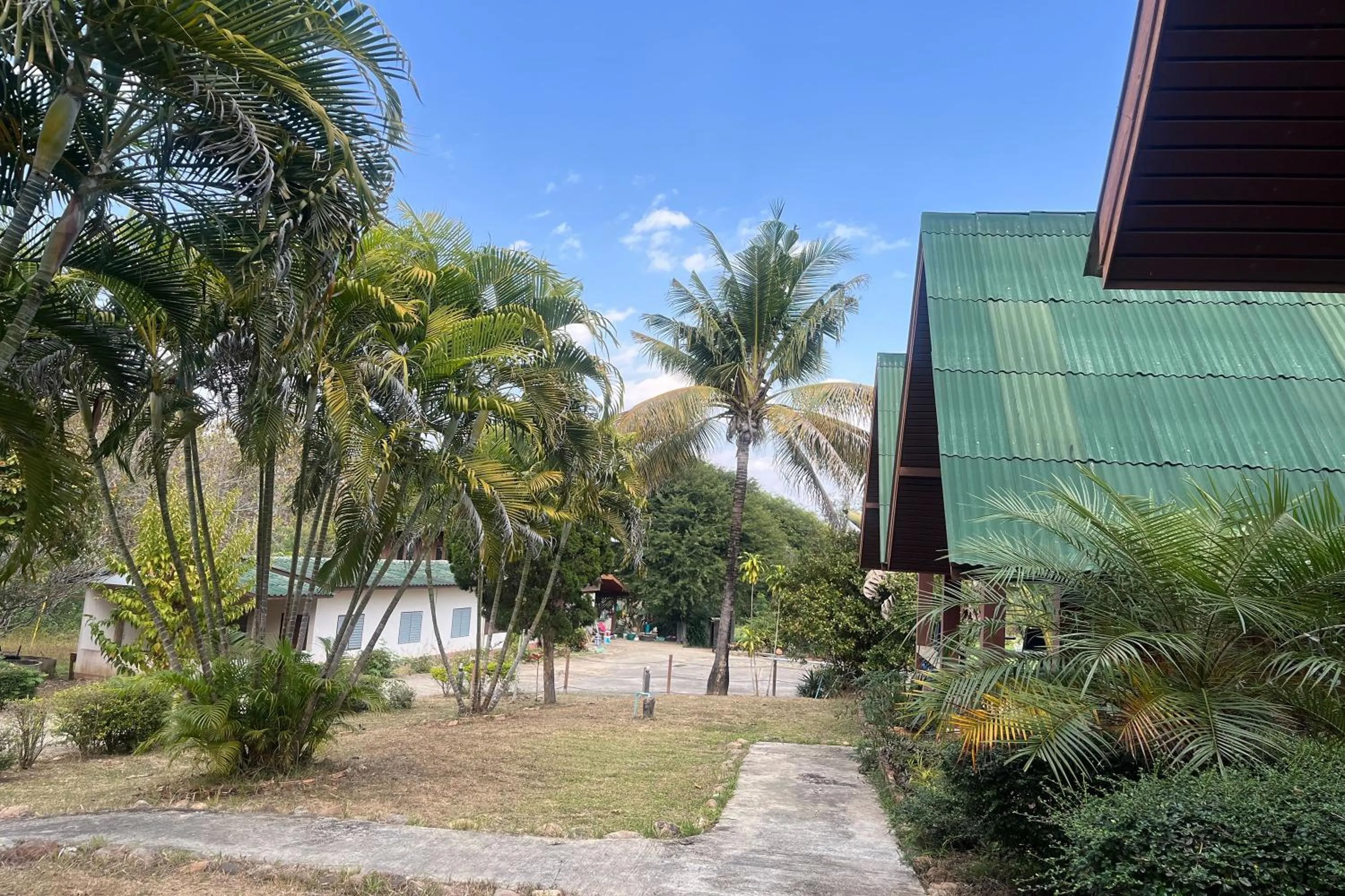 Property building in PAI Hillside Resort