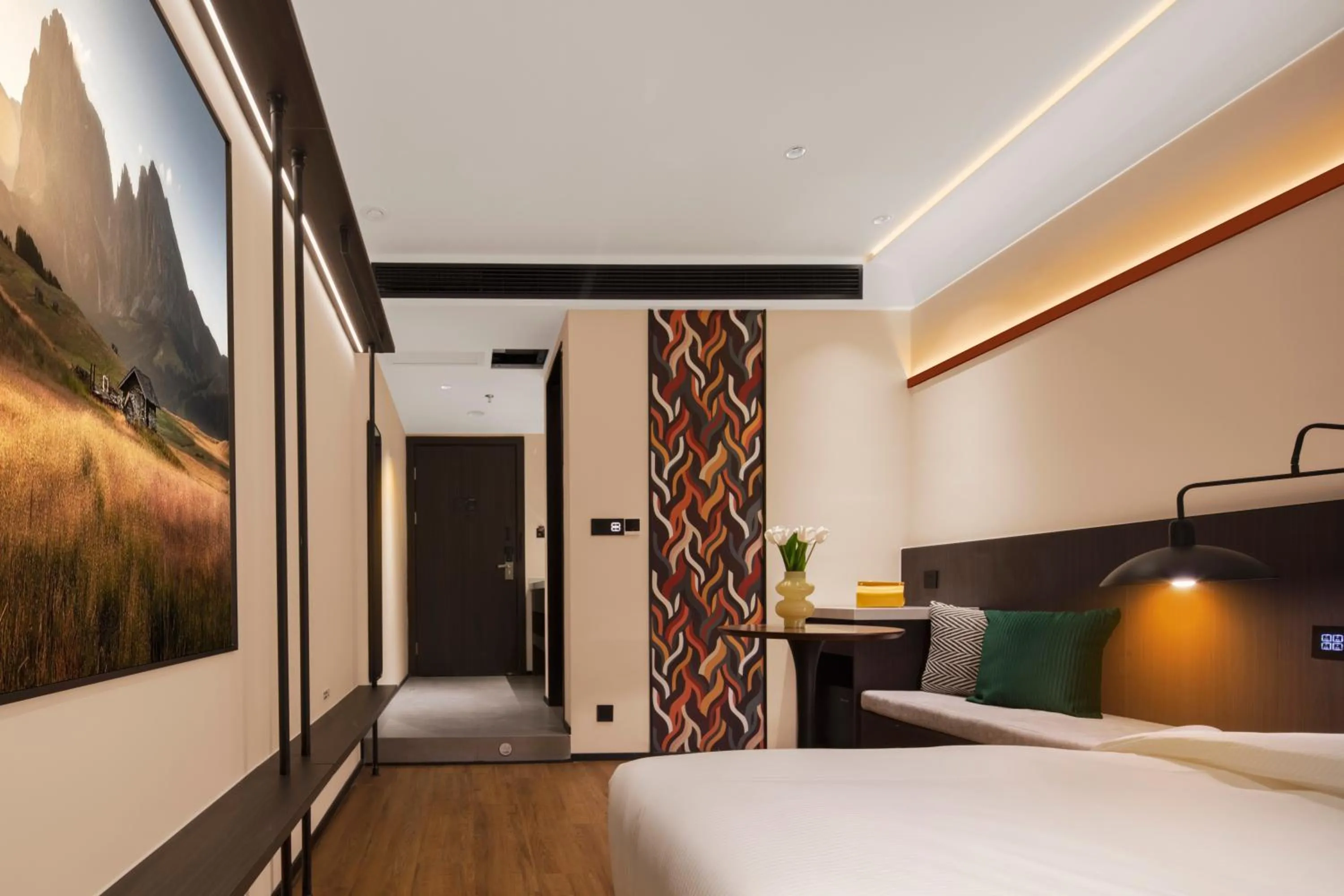 Bed in Mcsrh Hotel-ChongQing Jiefangbei Hongyadon