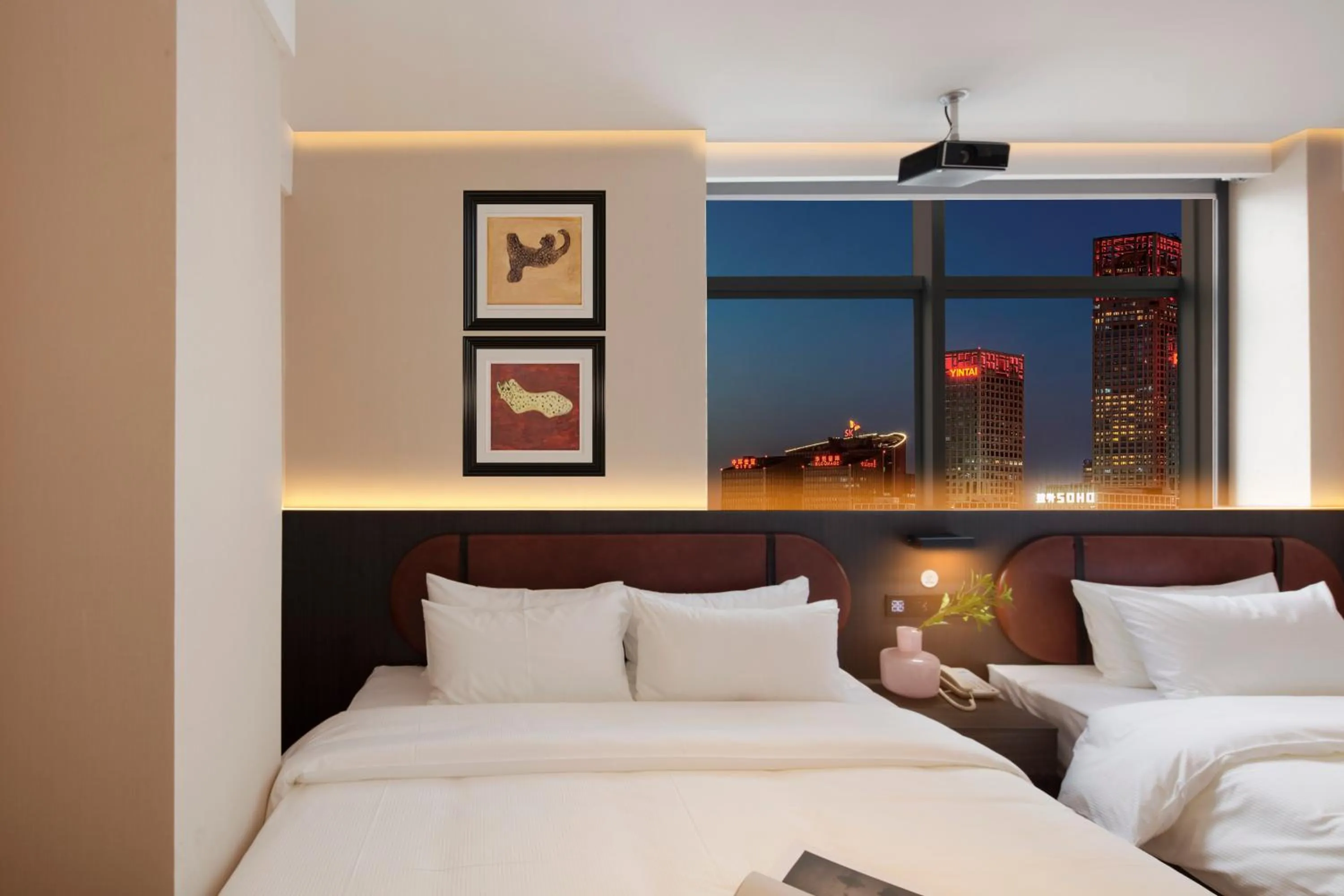 Bed in Mcsrh Hotel-ChongQing Jiefangbei Hongyadon