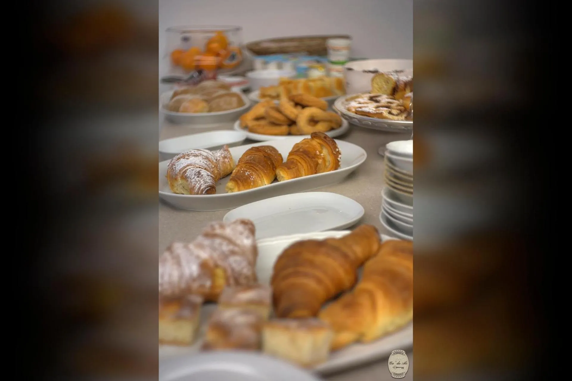 Buffet breakfast in Ca' Du Ale