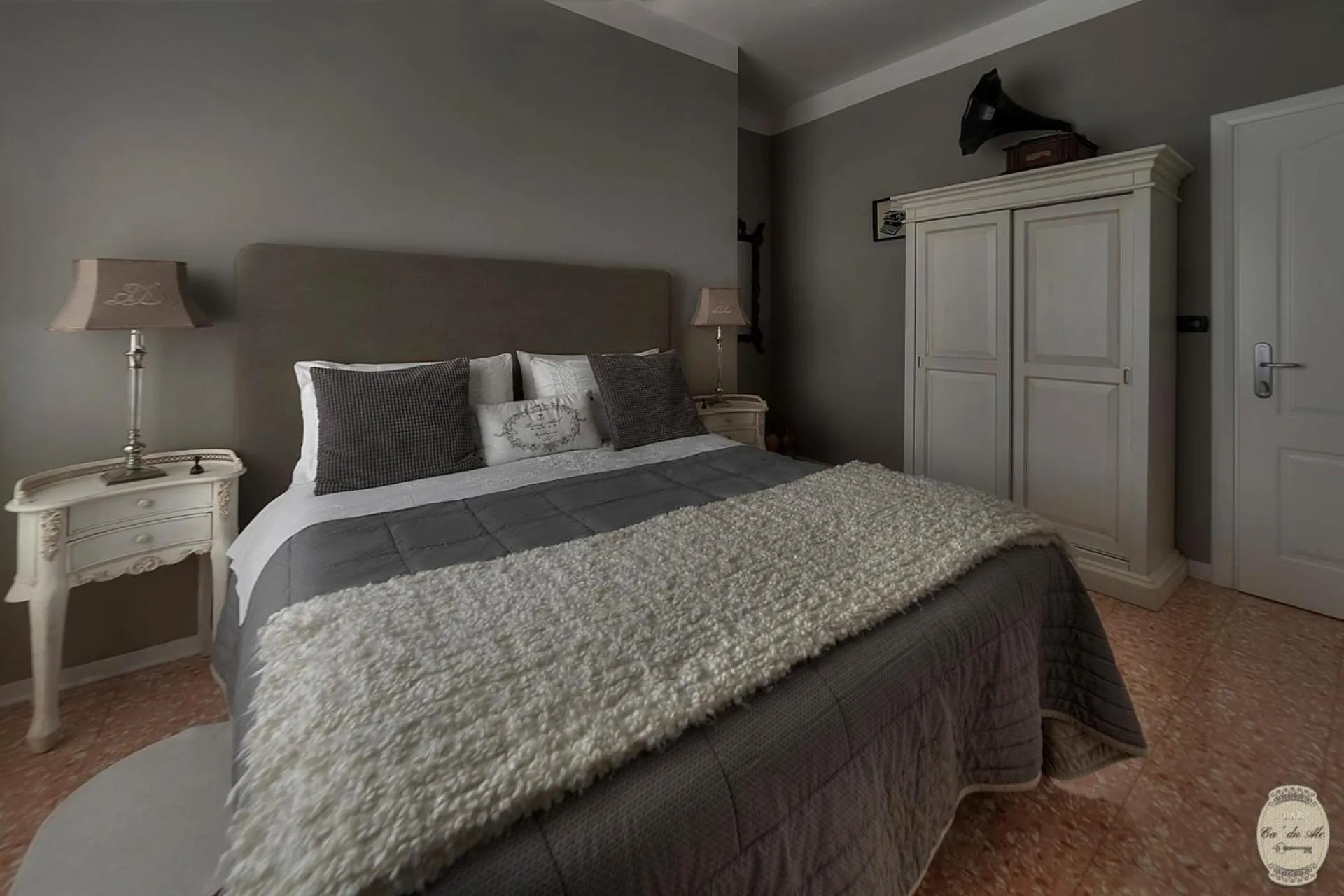 Photo of the whole room, Bed in Ca' Du Ale