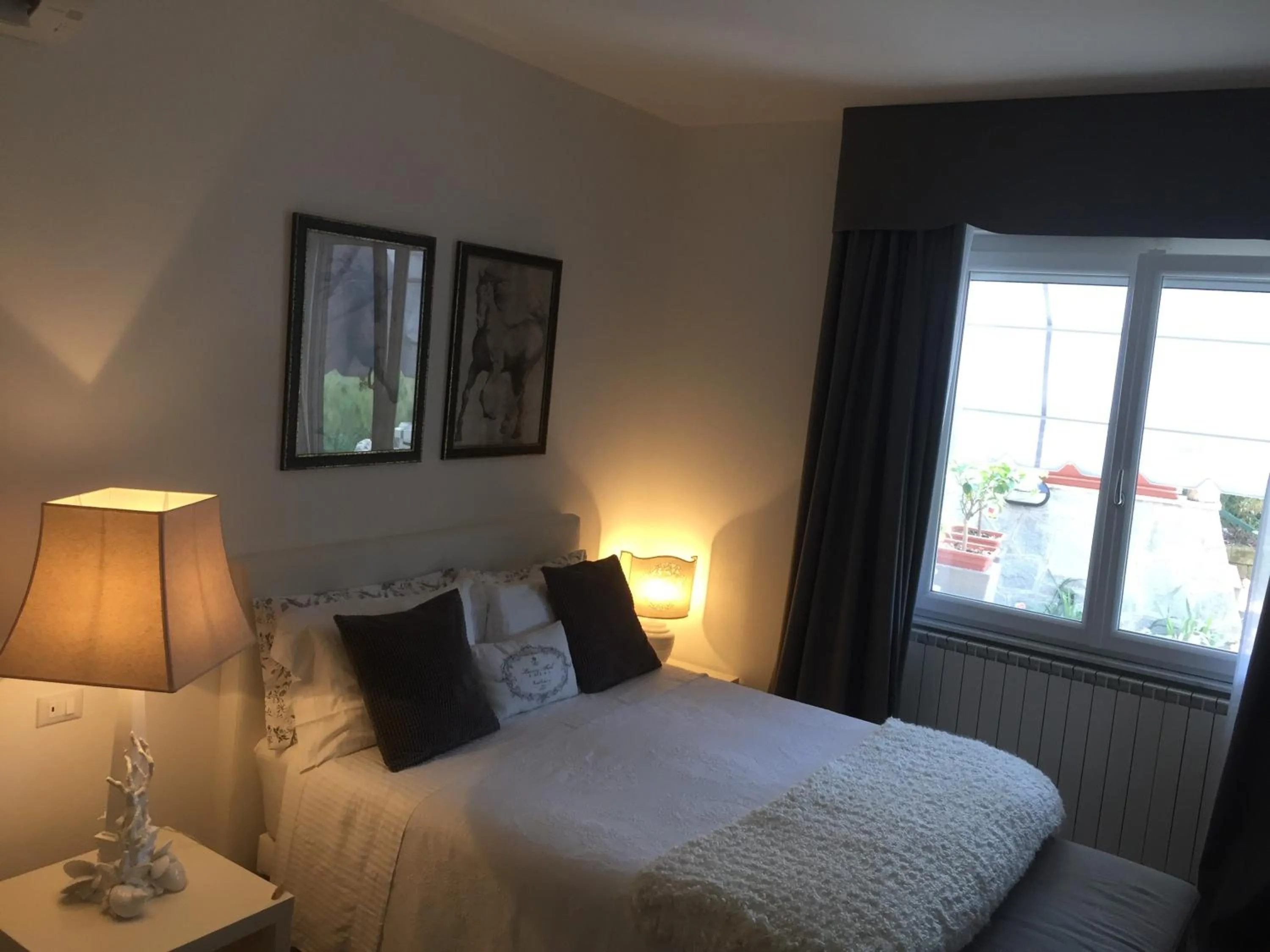 Photo of the whole room, Bed in Ca' Du Ale