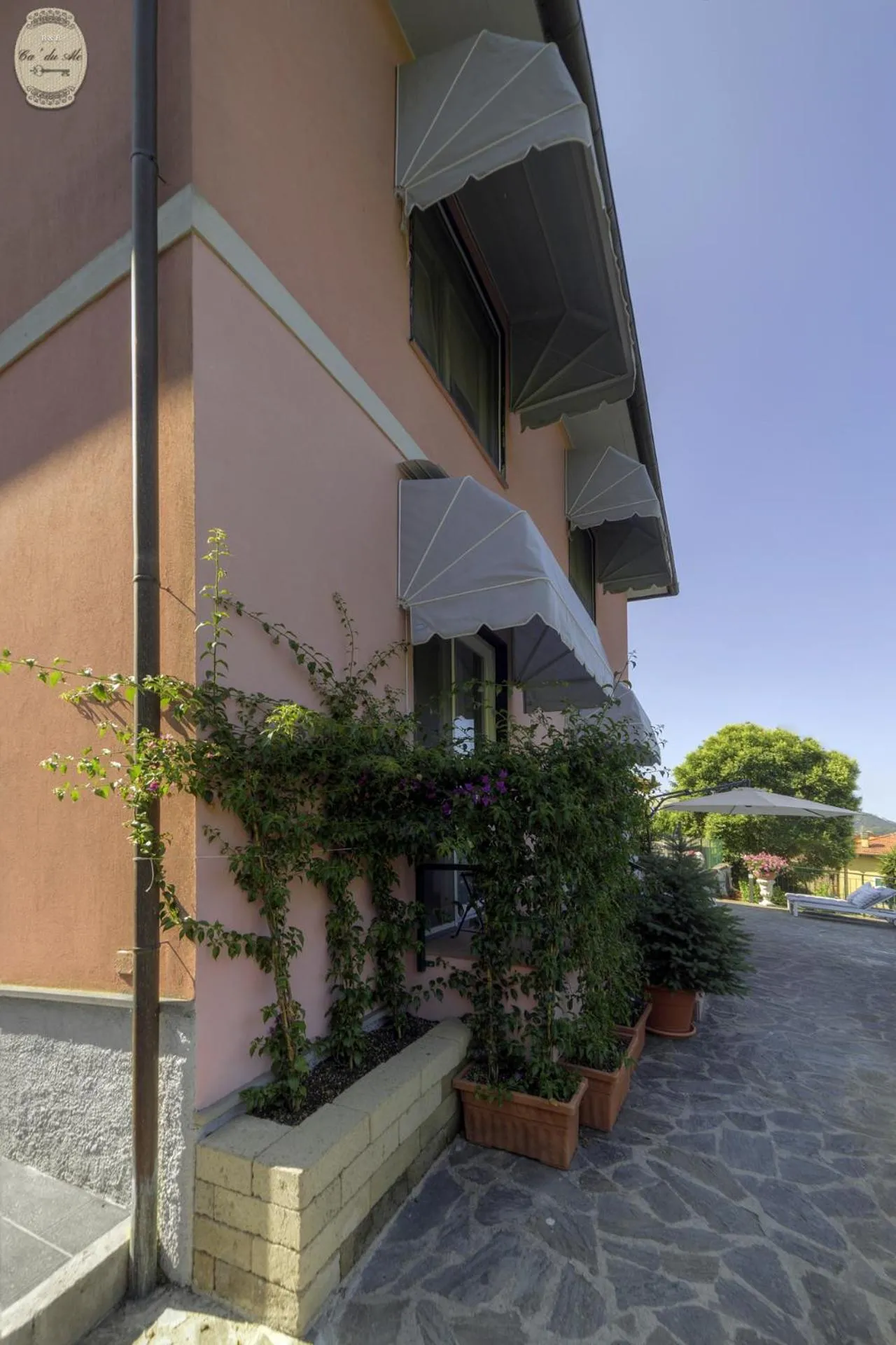 Facade/entrance in Ca' Du Ale