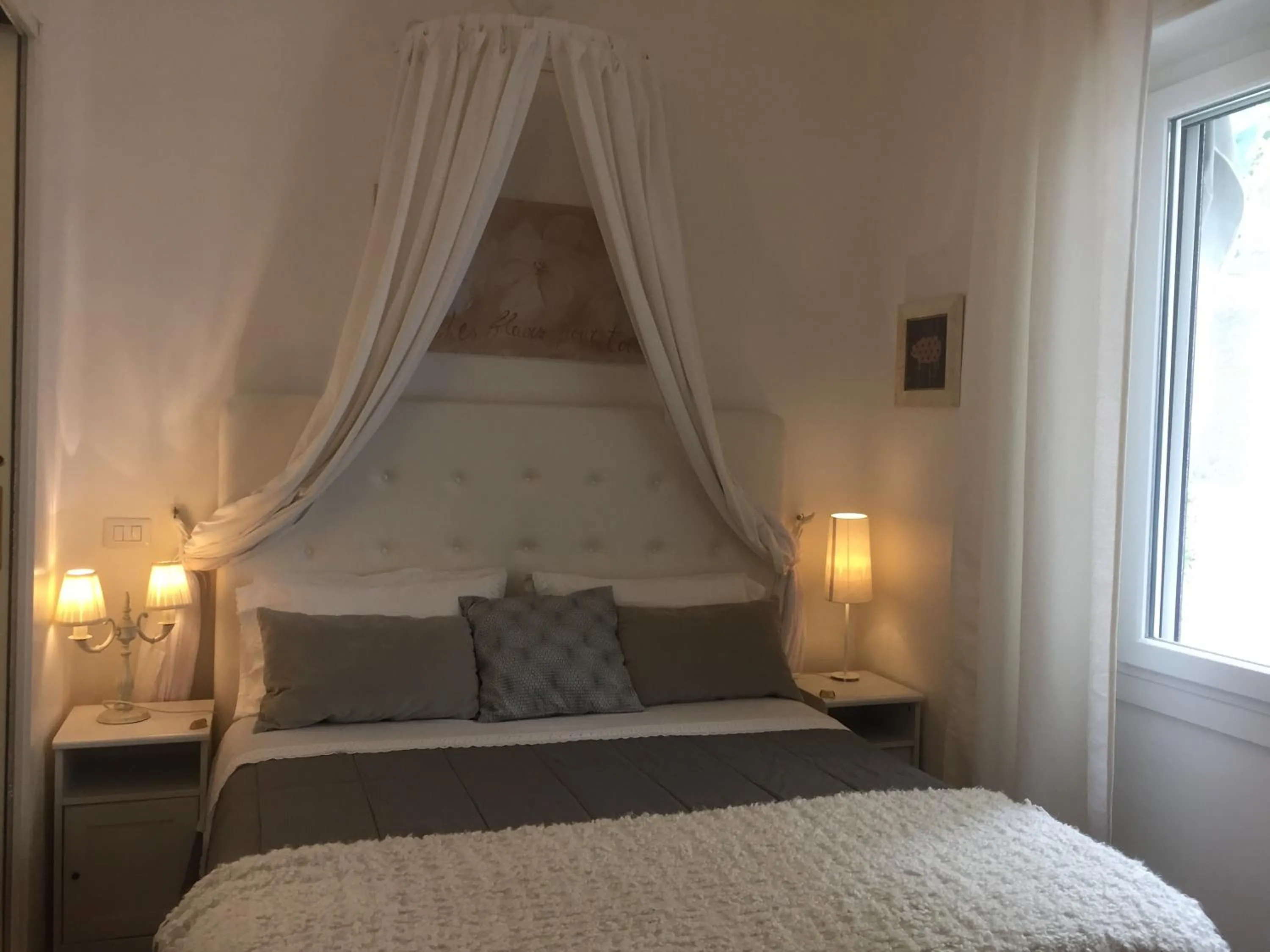 Photo of the whole room, Bed in Ca' Du Ale