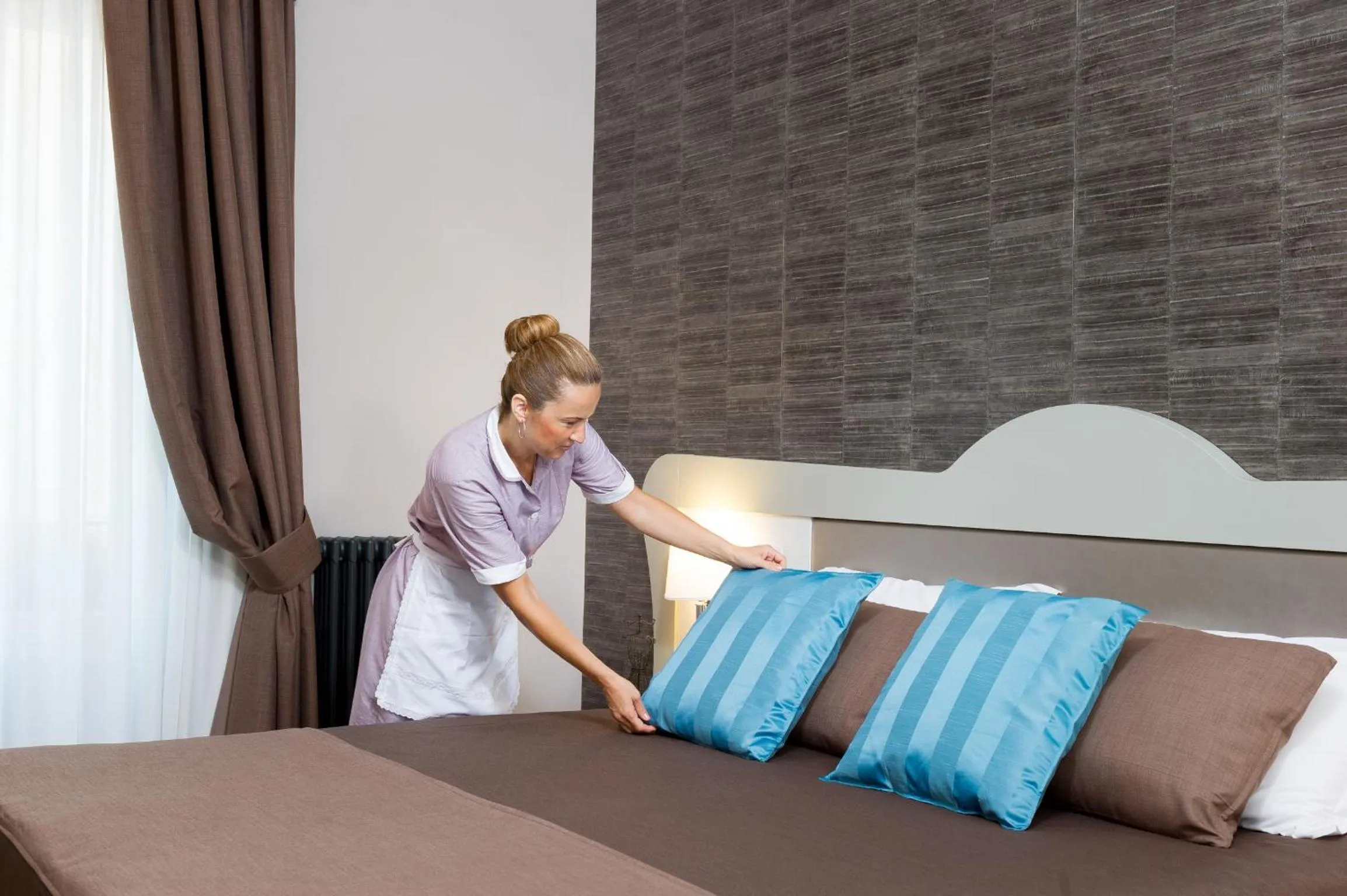 Staff, Bed in Vico Rooms and Terrace