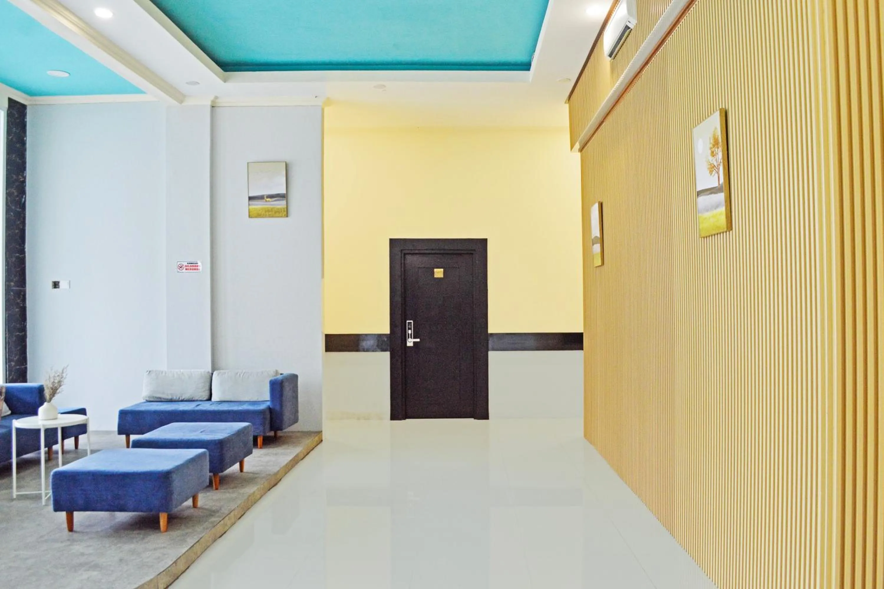 Lobby or reception in Collection O Balikpapan Near Balikpapan Super Block Formerly City Inn Hotel