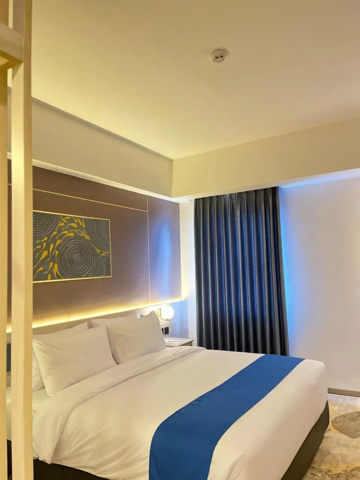 Double Room with Private Bathroom in LYNN Hotel Tuban Double Room with Private Bathroom in LYNN Hotel Tuban