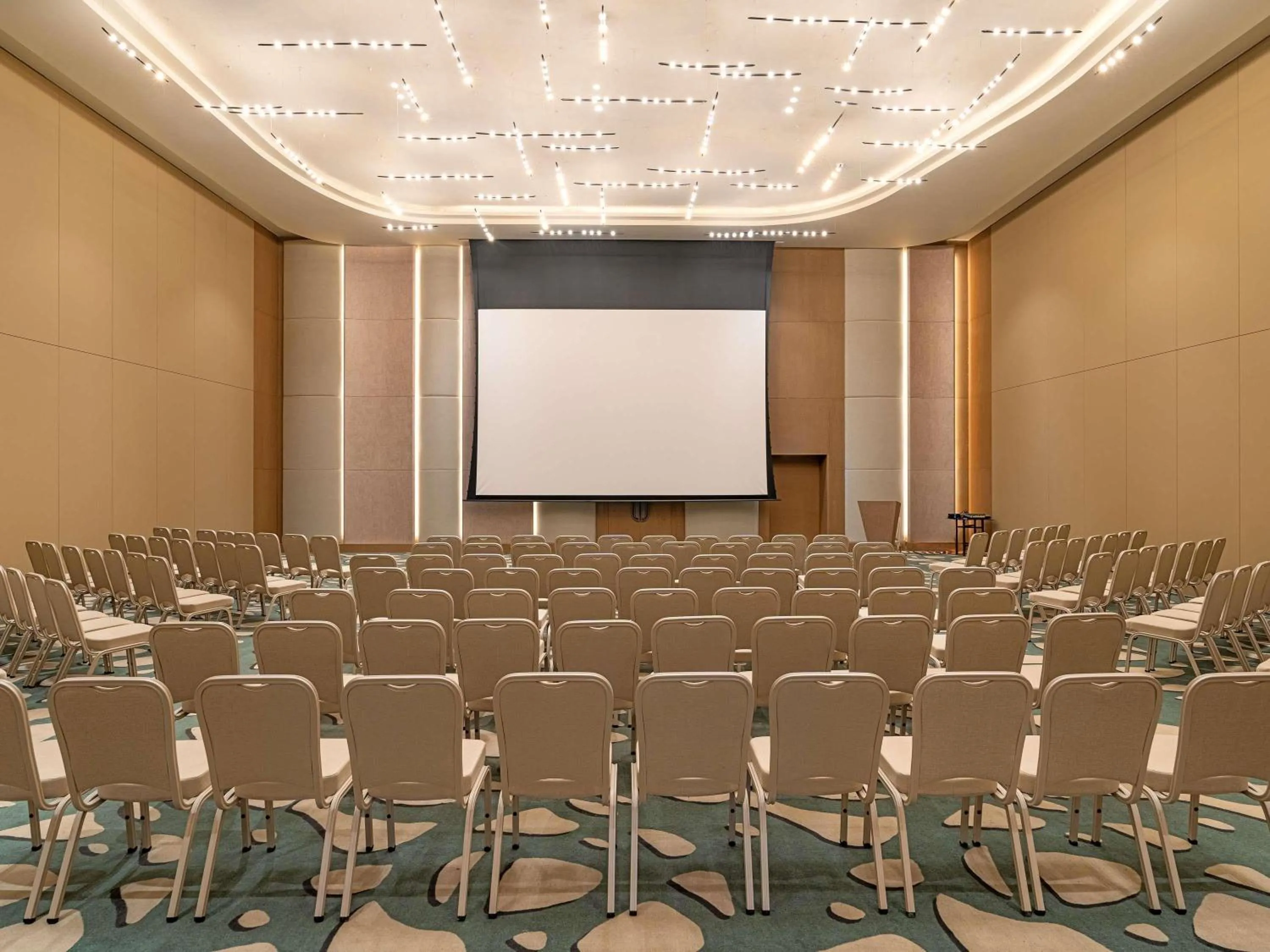Meeting/conference room in Swissotel Resort And Spa Cesme