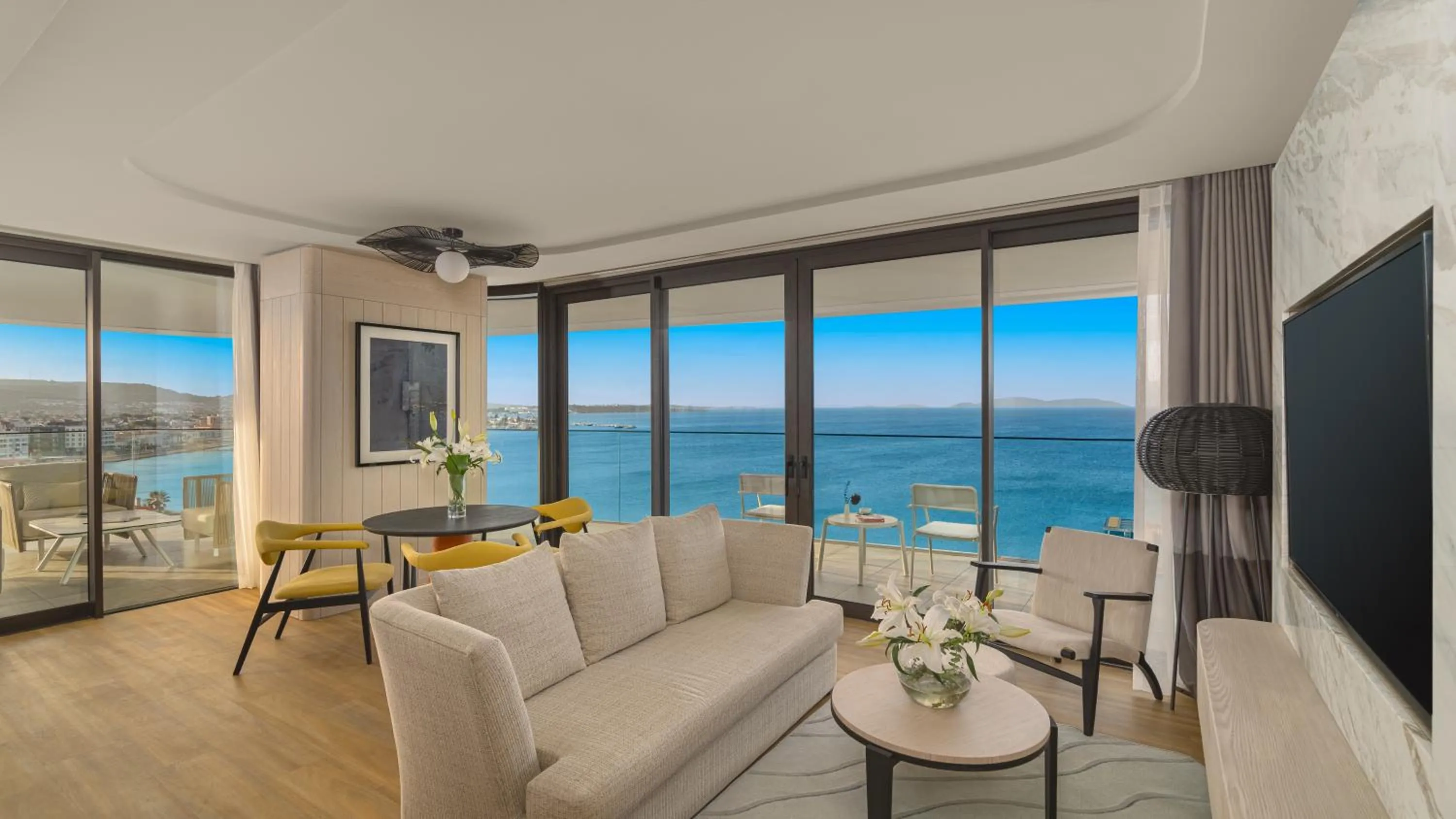 Seating area in Swissotel Resort And Spa Cesme