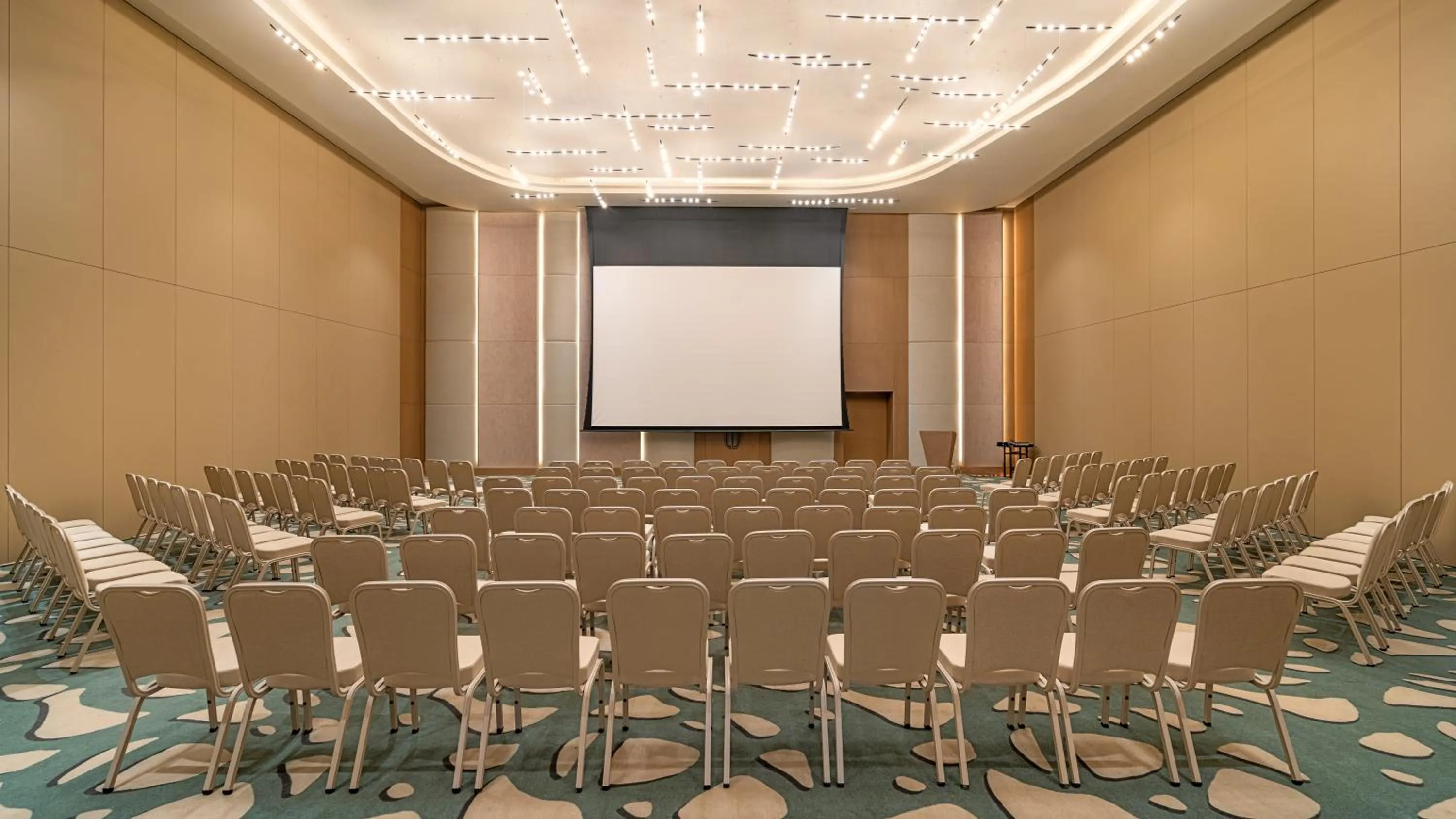 Meeting/conference room in Swissotel Resort And Spa Cesme