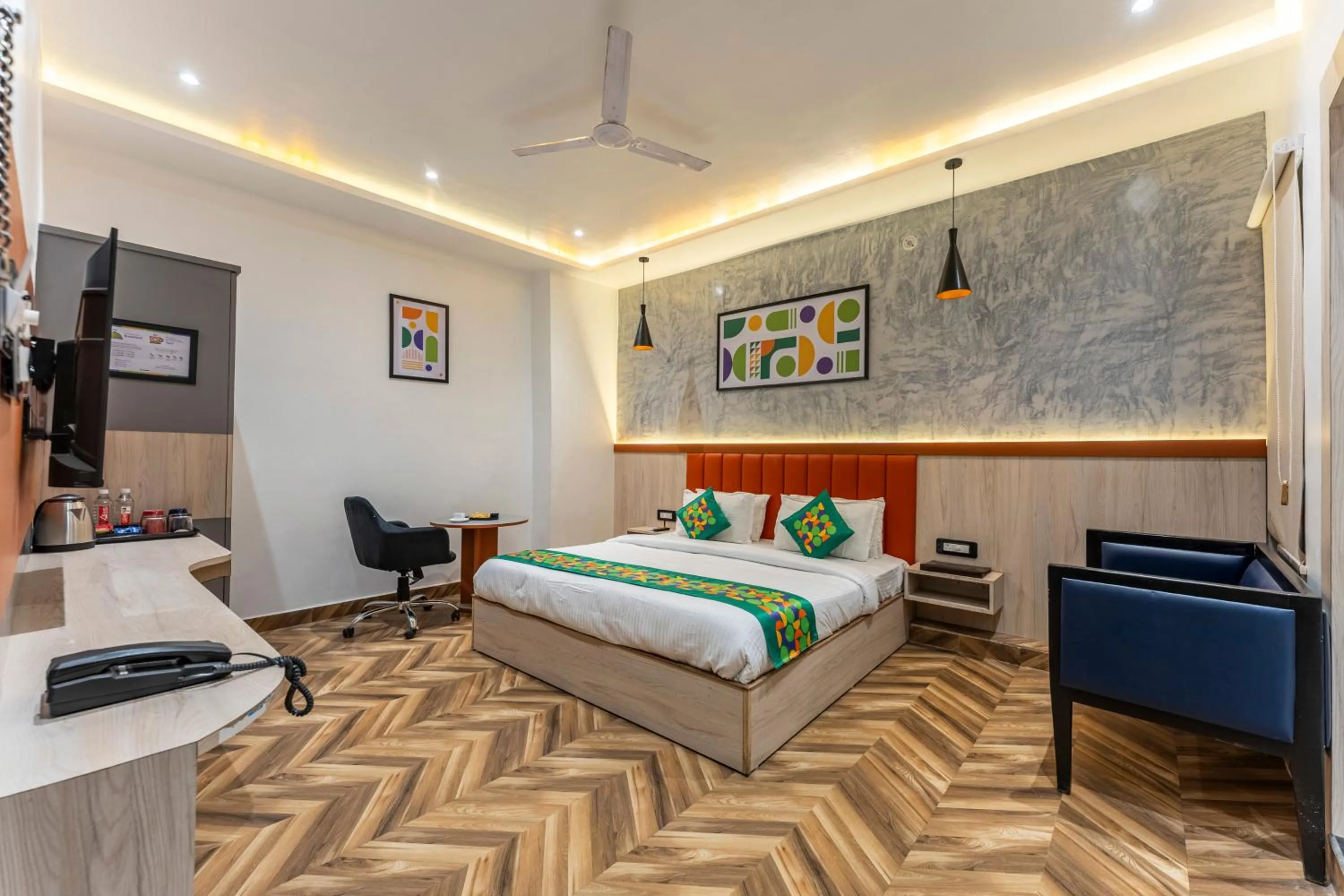 Bedroom, Bed in Treebo Divine Stay Prayagraj