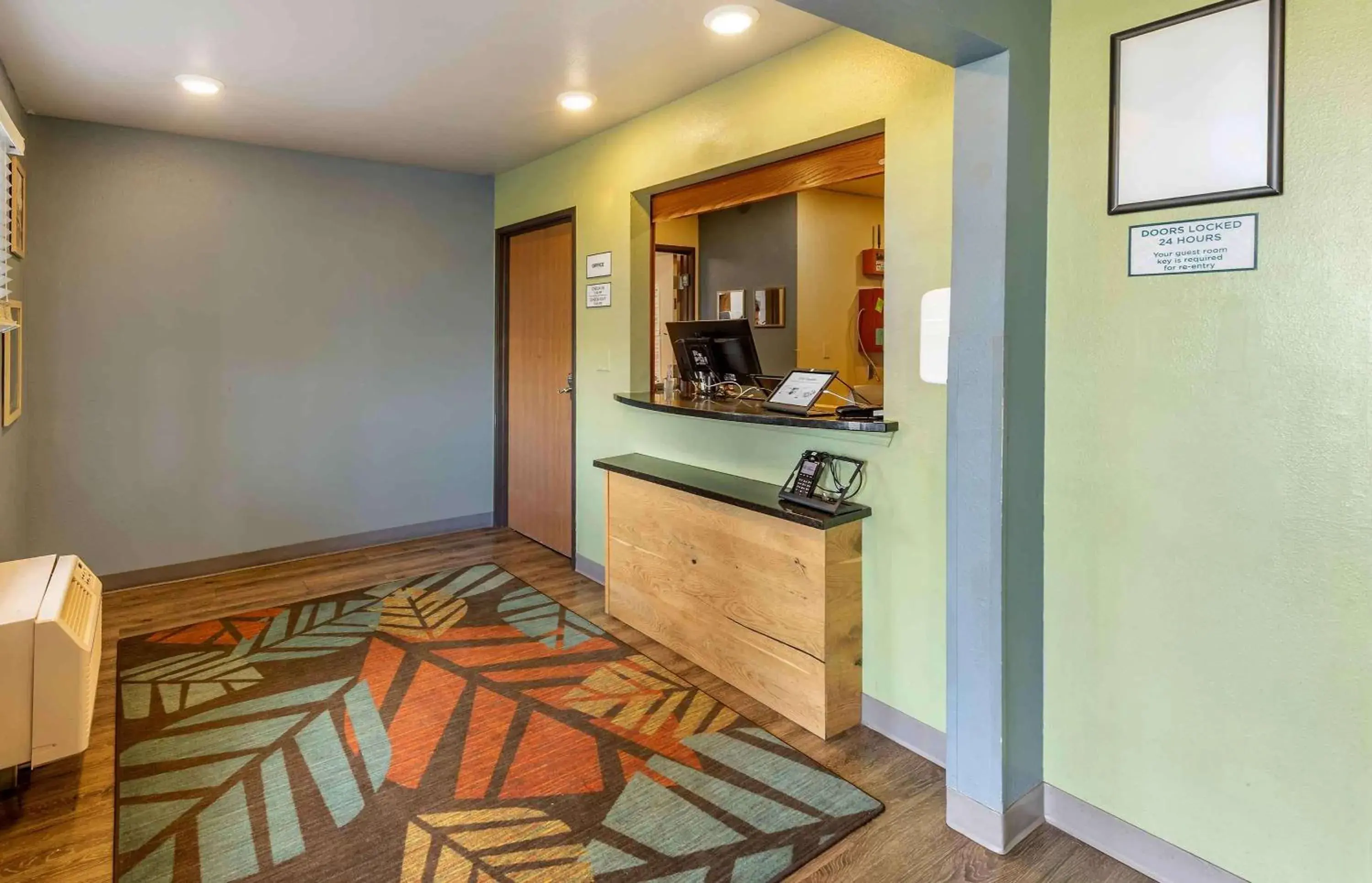 Lobby or reception in Extended Stay America Select Suites - Oklahoma City - Bethany Lobby or reception in Extended Stay America Select Suites - Oklahoma City - Bethany