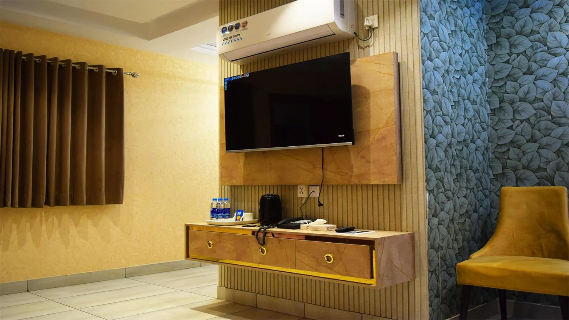 Courteous Hotel
