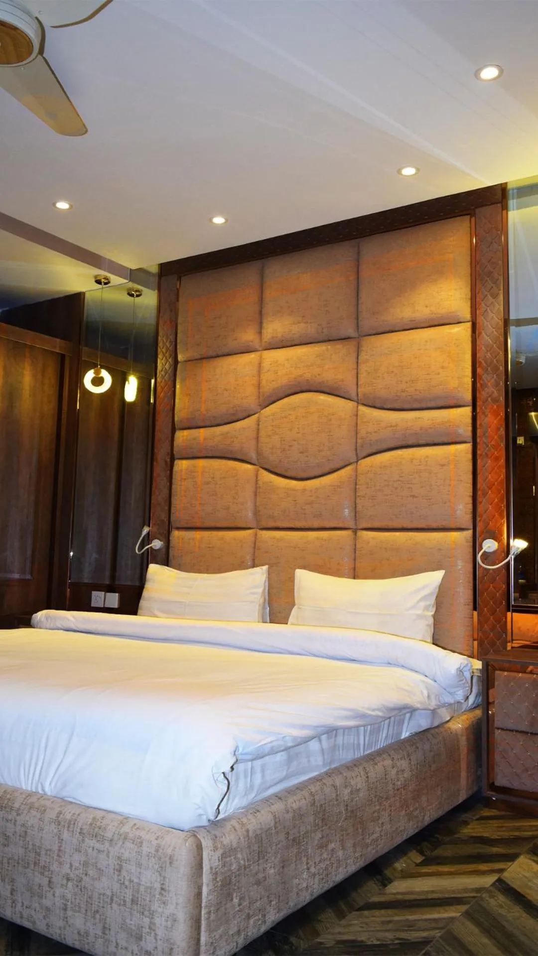 Courteous Hotel