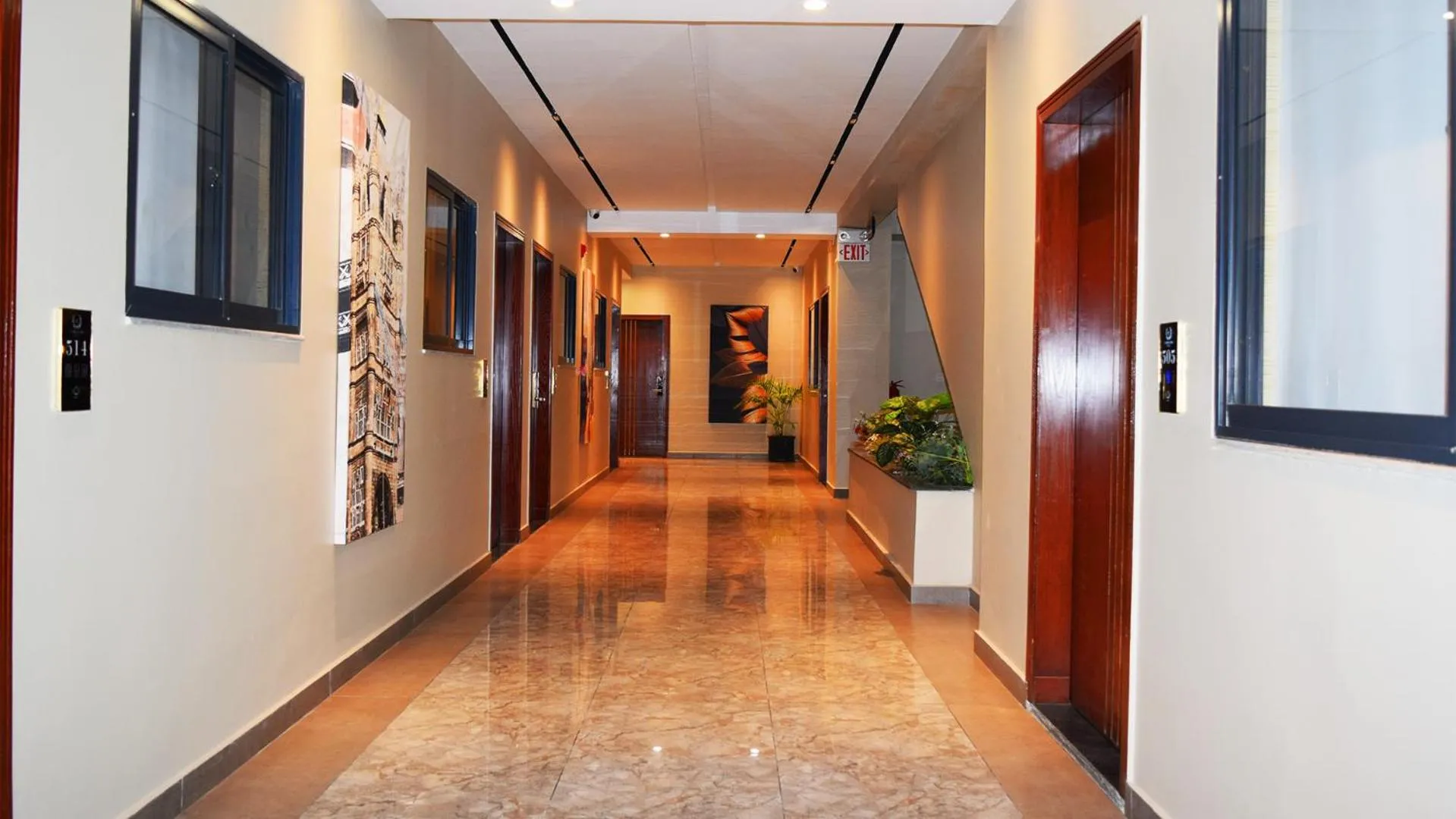 Courteous Hotel